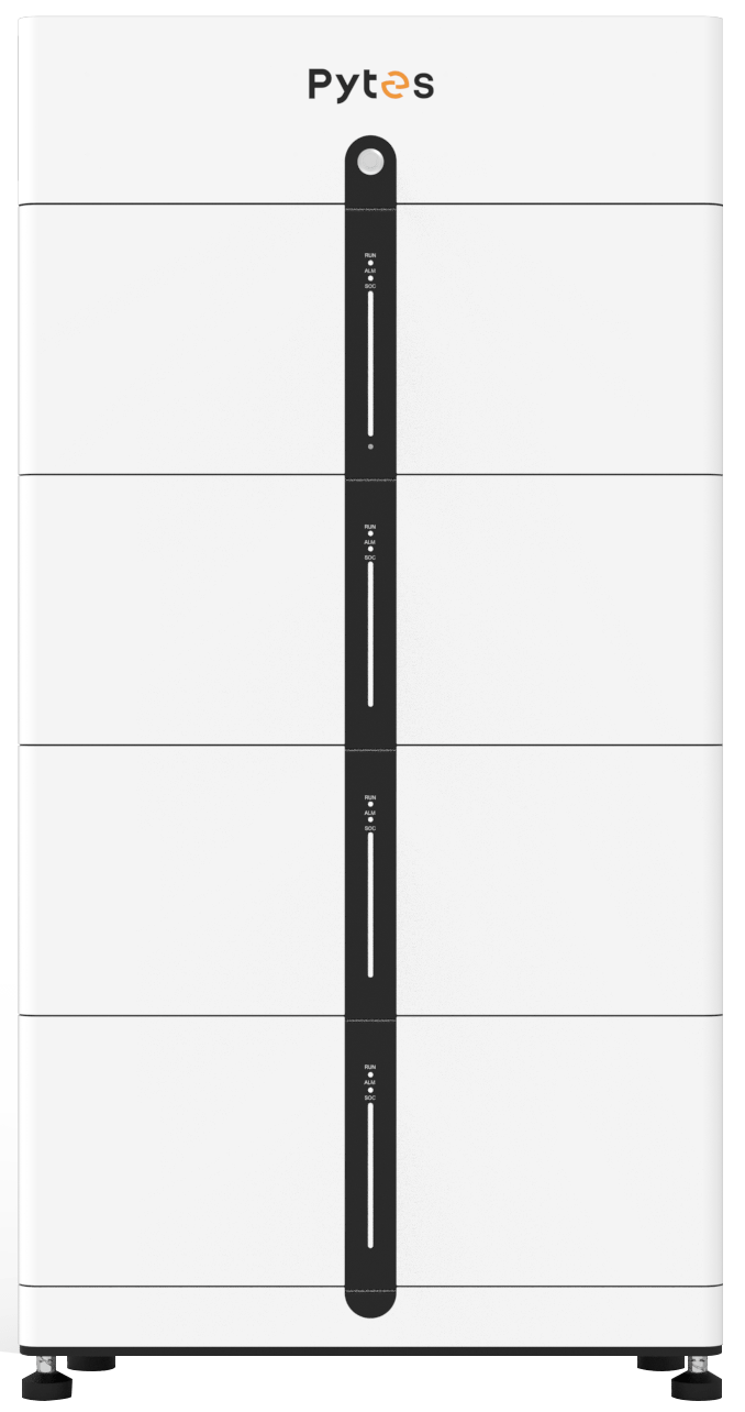 A white vertical storage unit or organizational chart with black sliding labels and small wheels at the bottom, marked with the word 'Pytés' at the top.