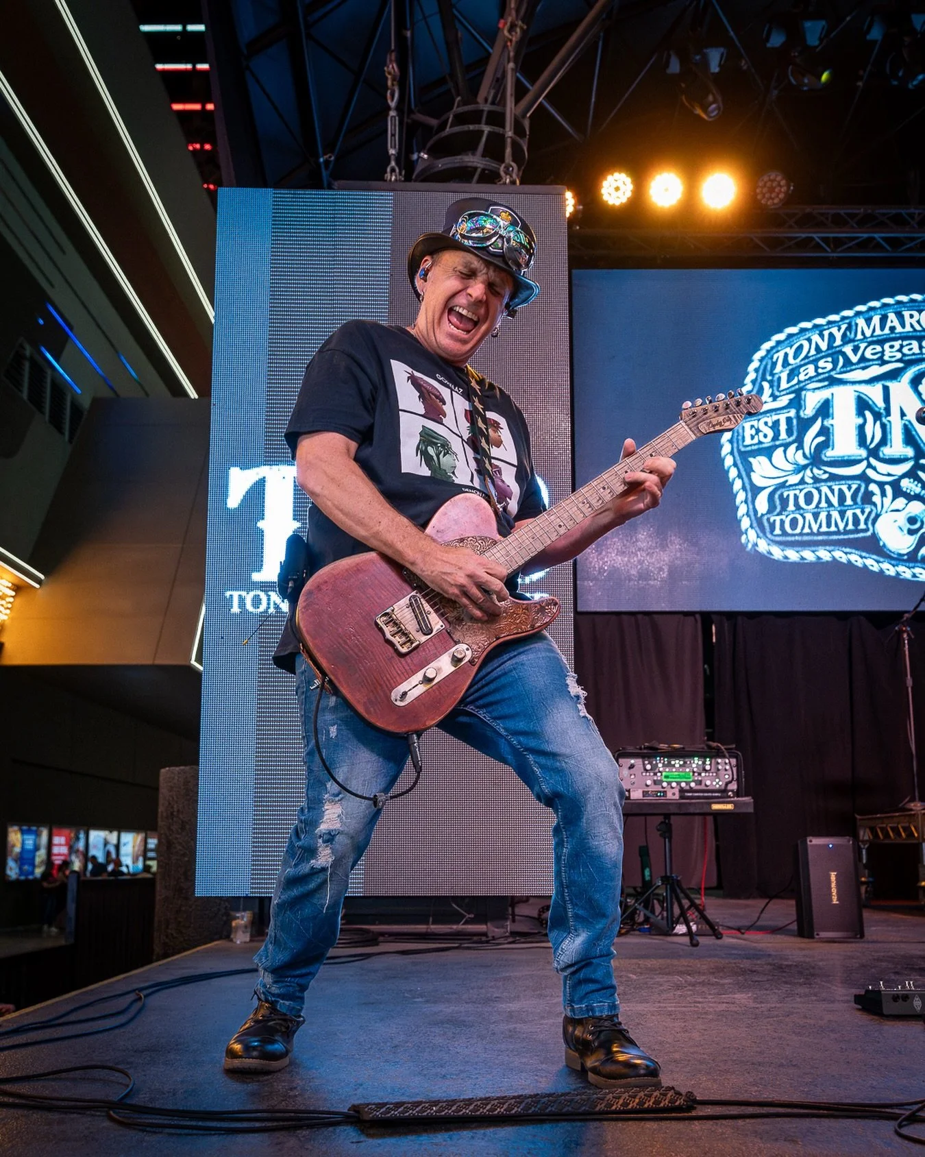Faces of Fremont: @cameroninja 
.
.
.
.
#guitarhero #shredder #wildman #fremontstreetexperience #straightouttavegas
