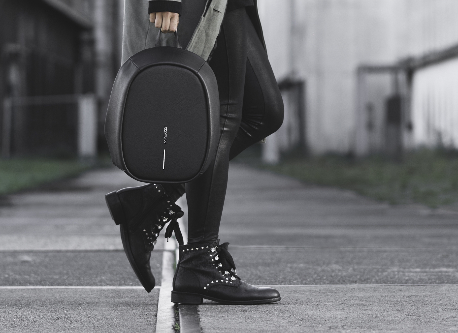 XD Design Bobby Elle anti theft backpack.jpg