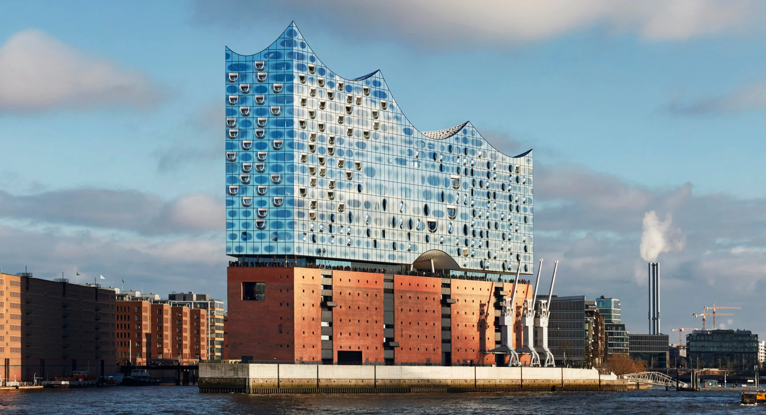 elbphilharmonie_2018_c_maxim_schulz+copy.jpg
