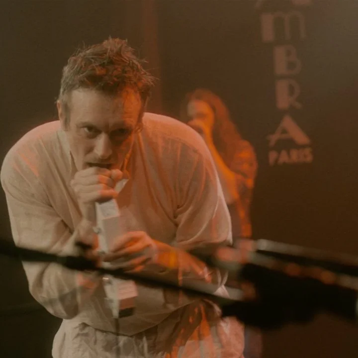 'Animated Heart' &amp; 'Ambulance' live from Paris!