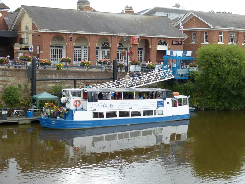 Boat Trip 02.jpg