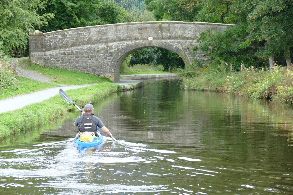 Llangollen Canal Boat Trip 04.jpg