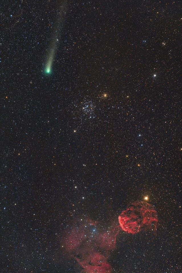 Comet 21P/Giacobini-Zinner‧M35‧Jellyfish Nebula 15,SEP,2018、MeiZhou, China Image by Vincent Cheng Camera : CentralDS Astro A7s (cooled at-3C) Telescope/Lens : SIGHTRON D=70mm f/5 Lanthan Apochromat Flat Field Astrograph (350mm f/5) Filter : Color:none, Ha:Optolong 7nm Ha 2" ISO : Color:3200, Ha:6400 Tracking Mount : Takahashi EM-10 Autoguide : none Total Exposure Time : Color:1min X 47frames, Ha 2min X 23frames w Dark Frames, Bias Frames process w PI, PS CC