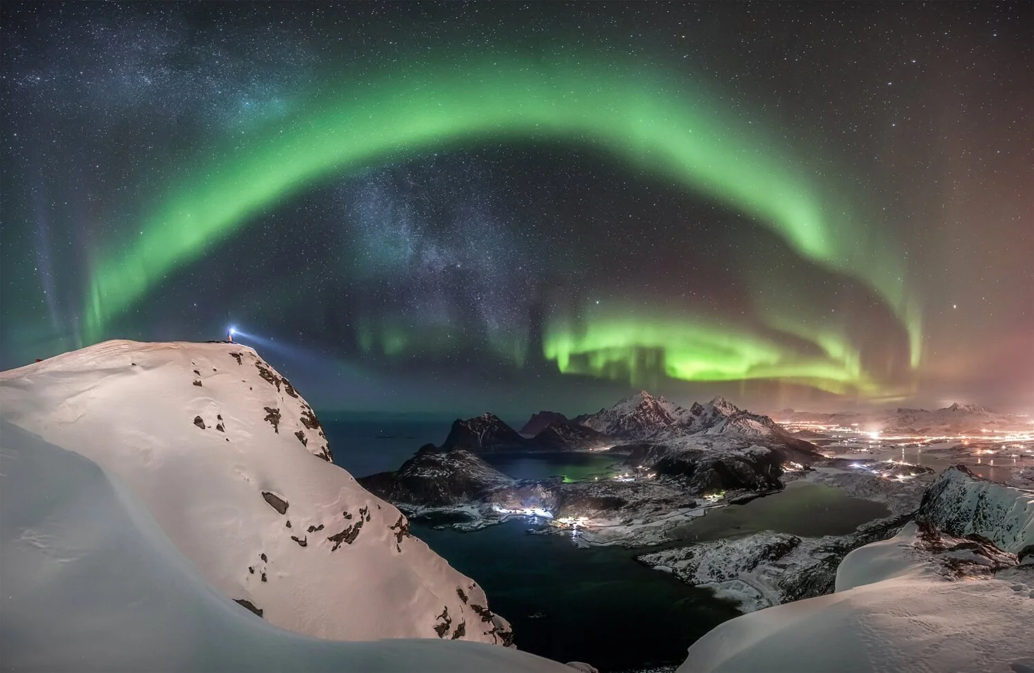 The Watcher, by Nicolai Brügger Winner: Aurorae