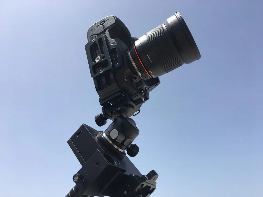 The Sifo Rotator with the Laser pointer and Sunwayfoto XB-28II ball head.