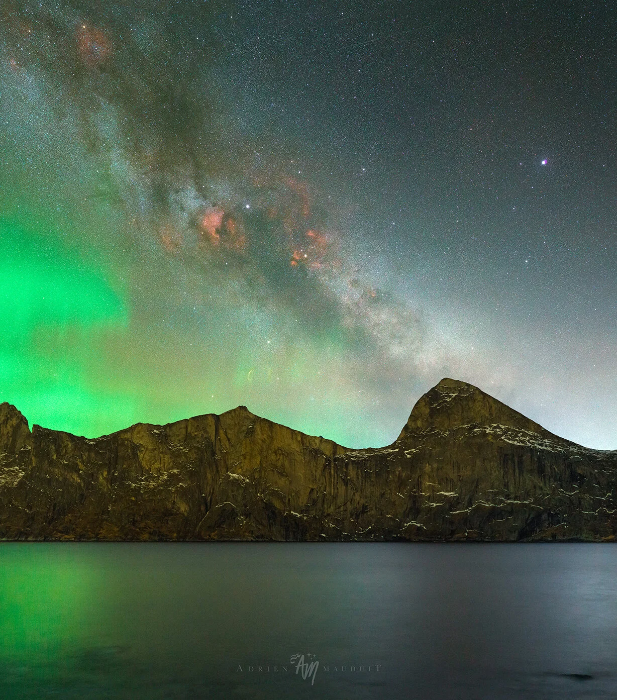 Self-portrait at Tungenesset on Western Senja under the milky way a nd the aurora at the same time. Single shot (Canon 6D + Sigma 14mm fq.8 Art, tracked).