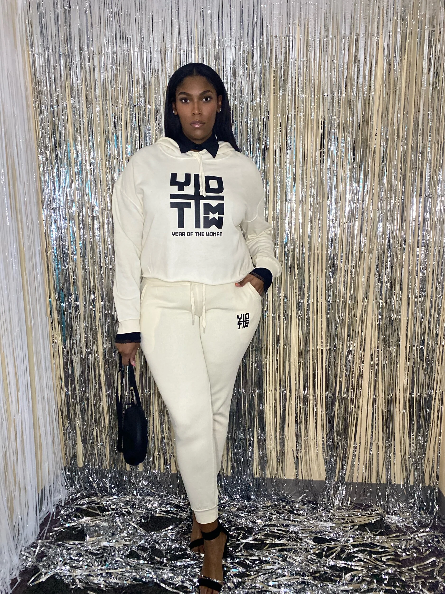 AFE264B6-FC3E-4C75-A235-20B77EE857AC