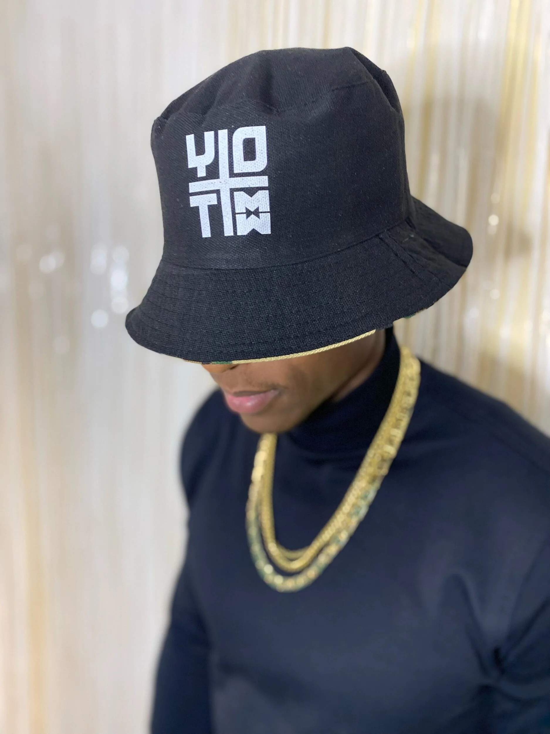 AF367C58-7DE7-4C4B-B1D1-B614DF99BF66