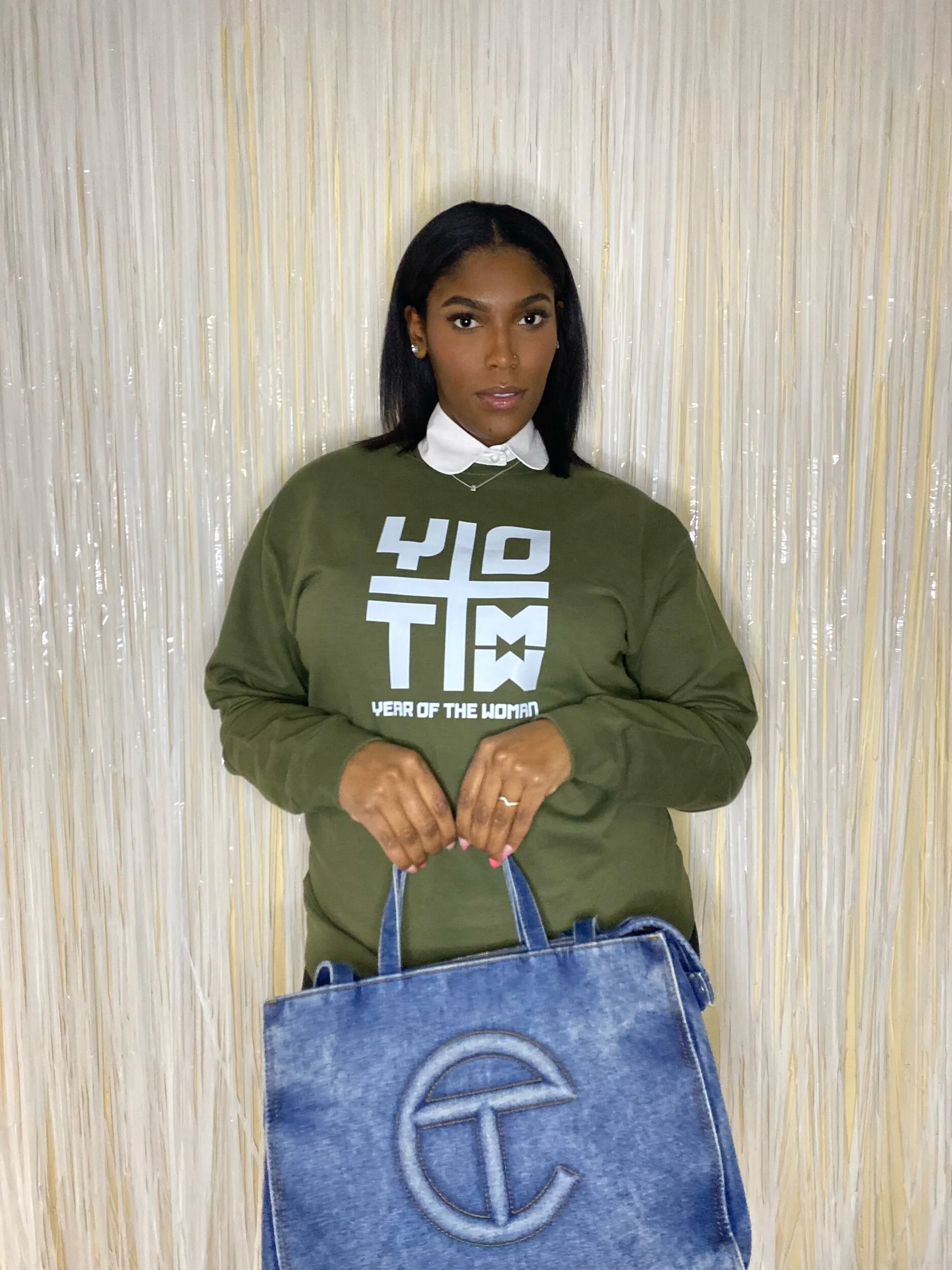 AE0A80AF-5CDB-4FA7-842D-D9EF08D33082