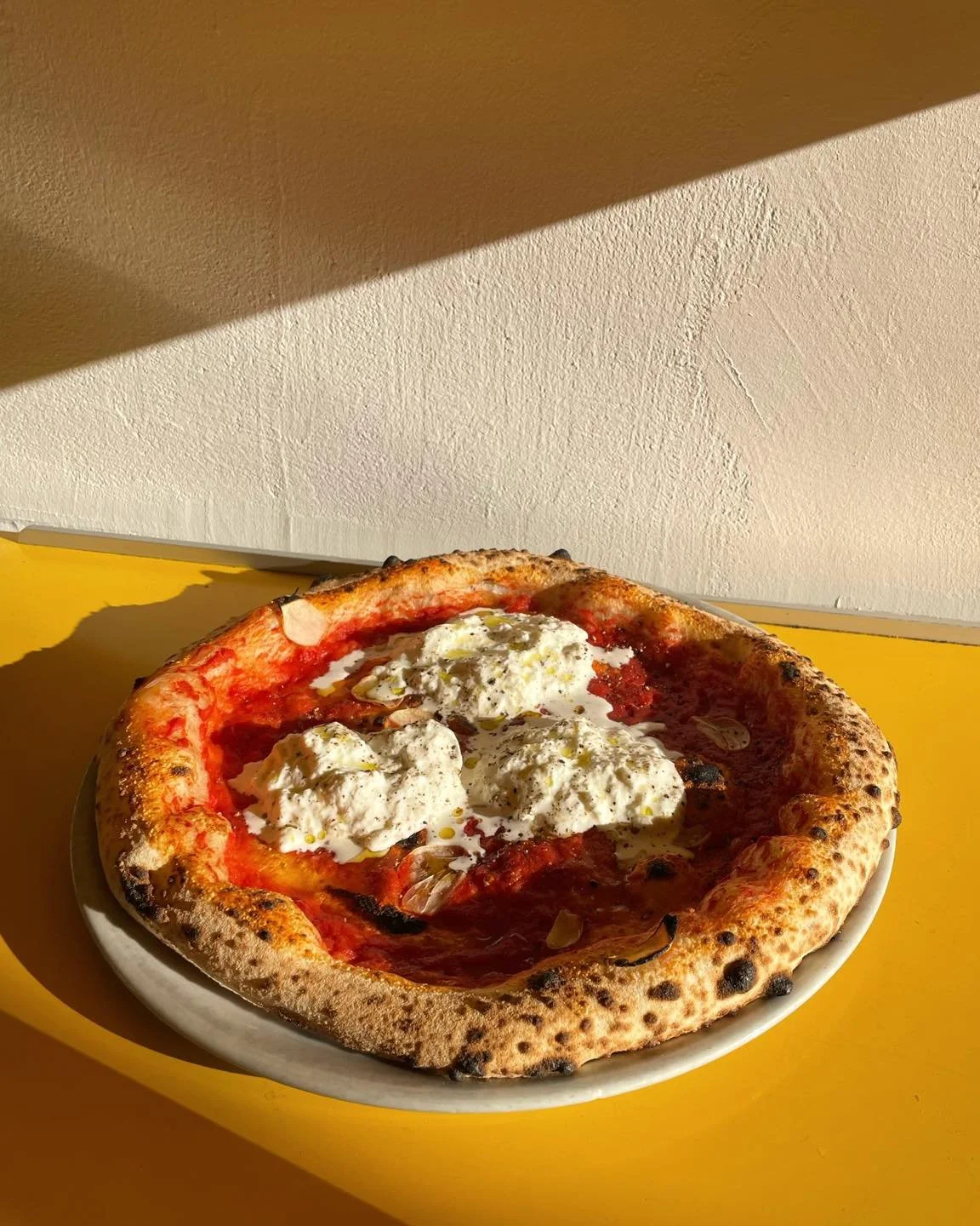 Po maratonu pa na zasluženo okrepčilo v trappo?! Noben ne bo preverju, če ste tekl, al ne 🤓🙃