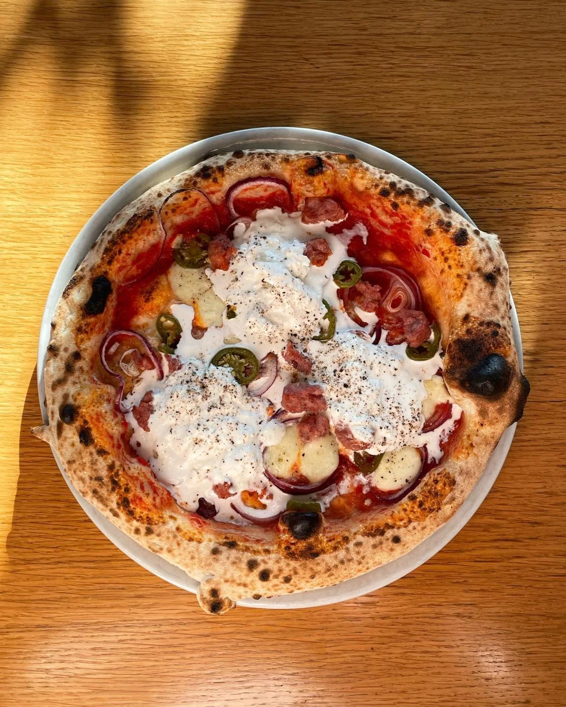 Upamo, da ste lepo praznoval in da ste si do zdej že vsaj mal opomogl 😌 se vidmo v trappi danes? 👀