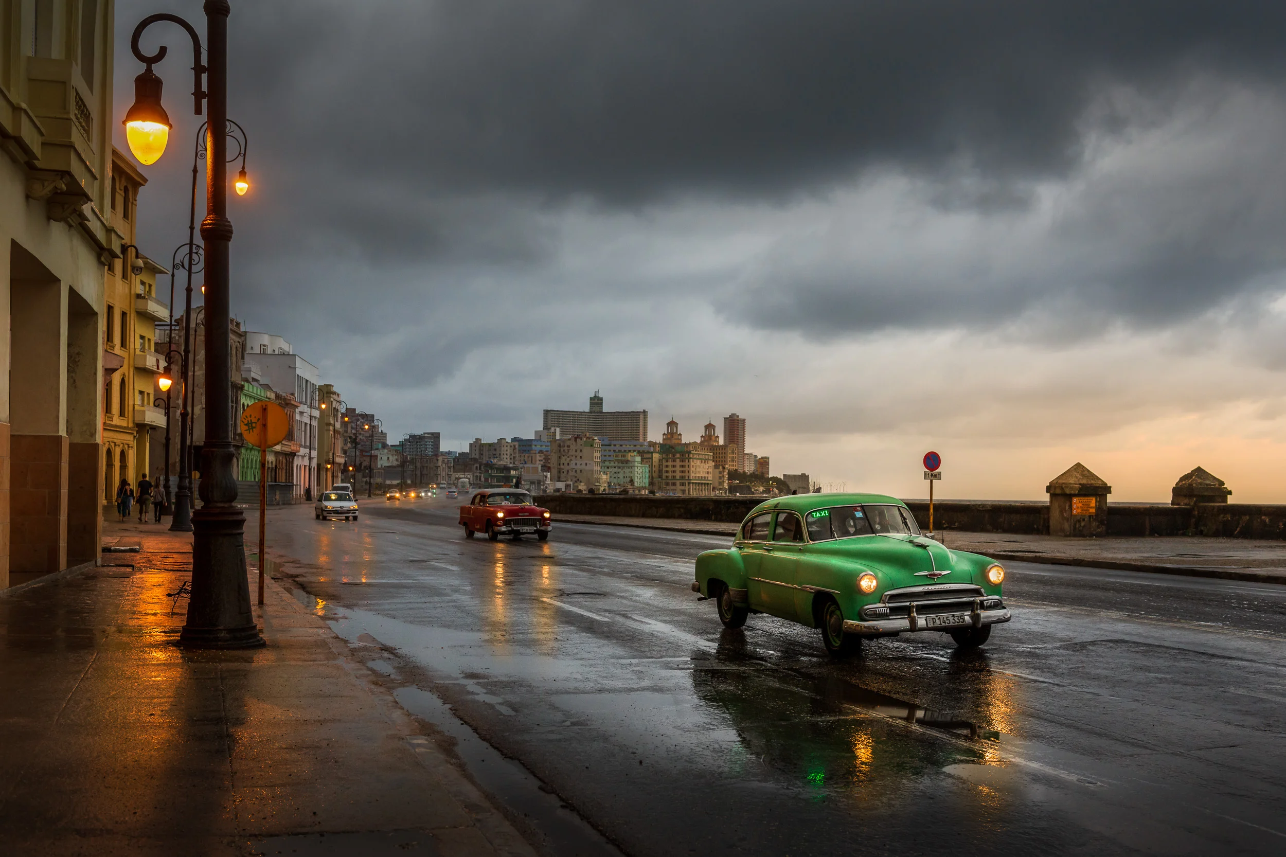 Malecon Traffic