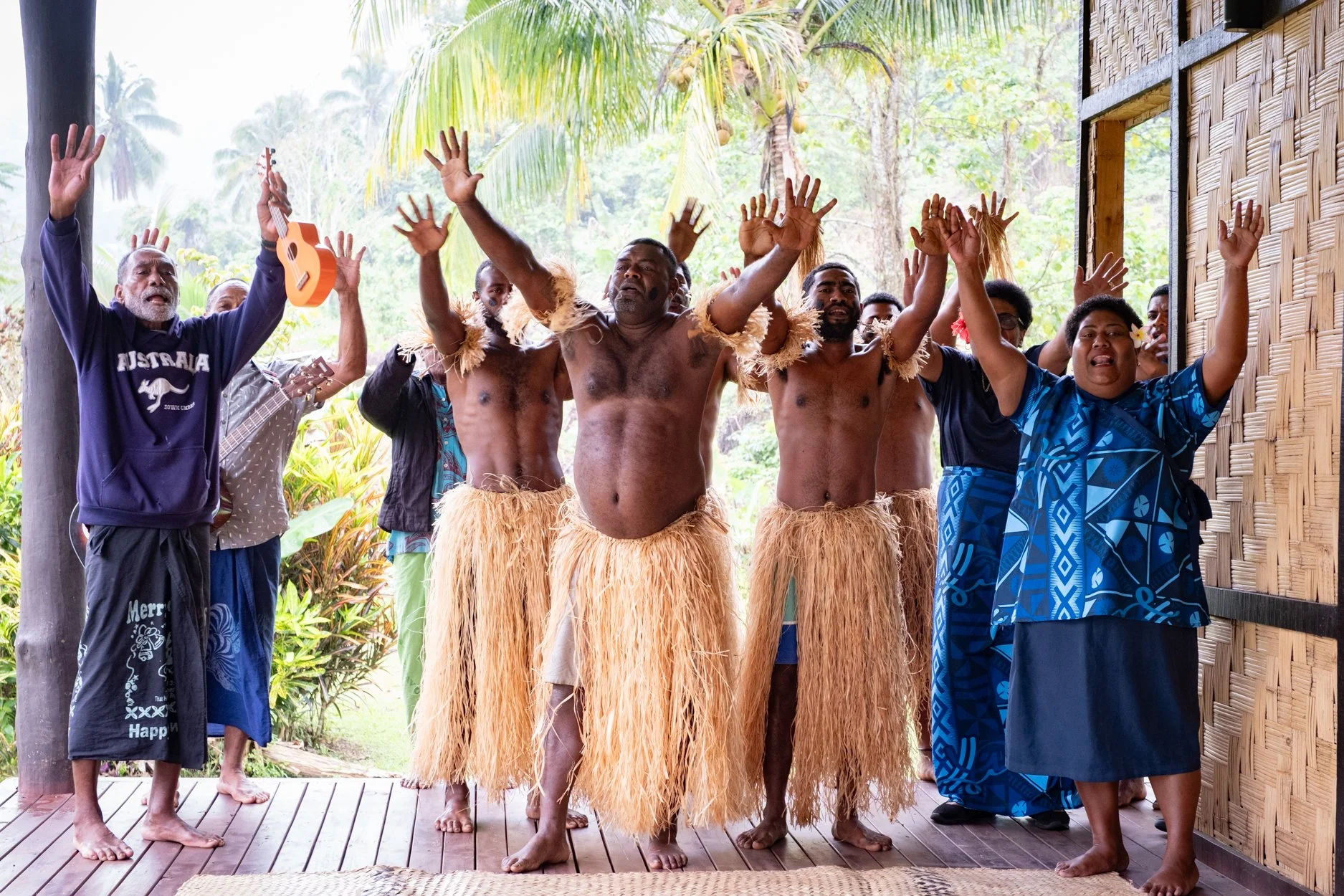 FIJI-Maniavatu-wwaterfall-563857.jpg