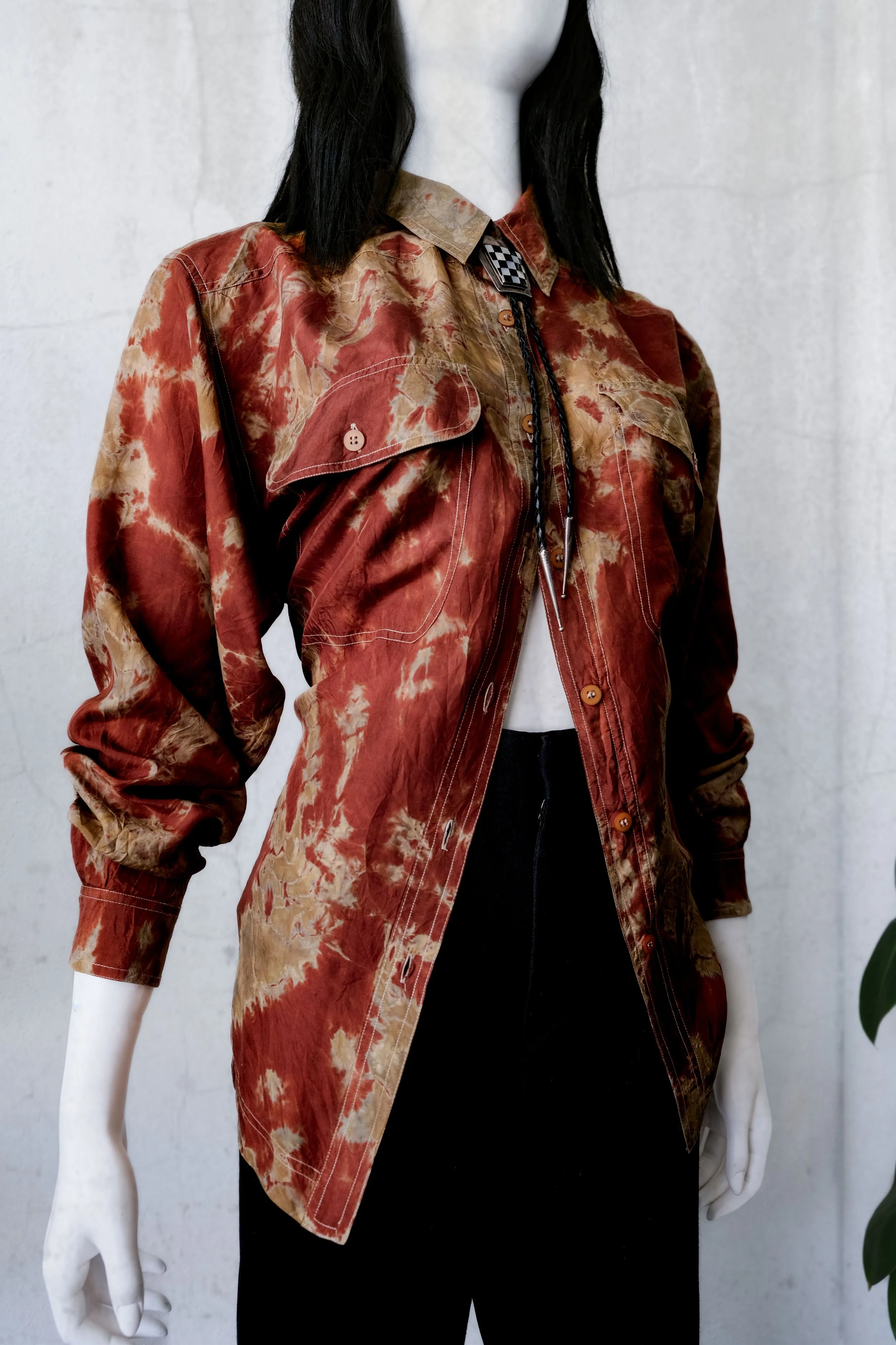 SILK BUTTON DOWN - LARGE