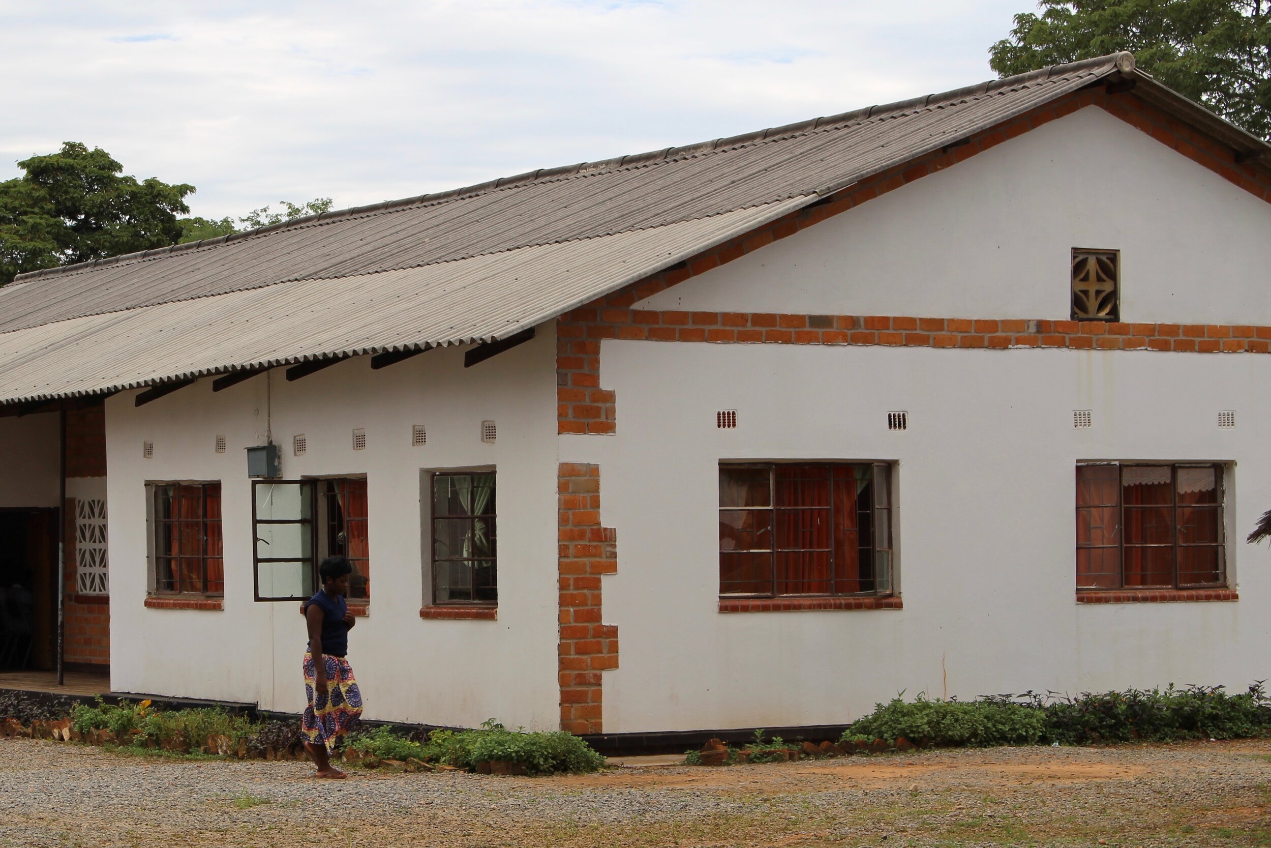 ST LUKE'S LAB BUILDING.jpg