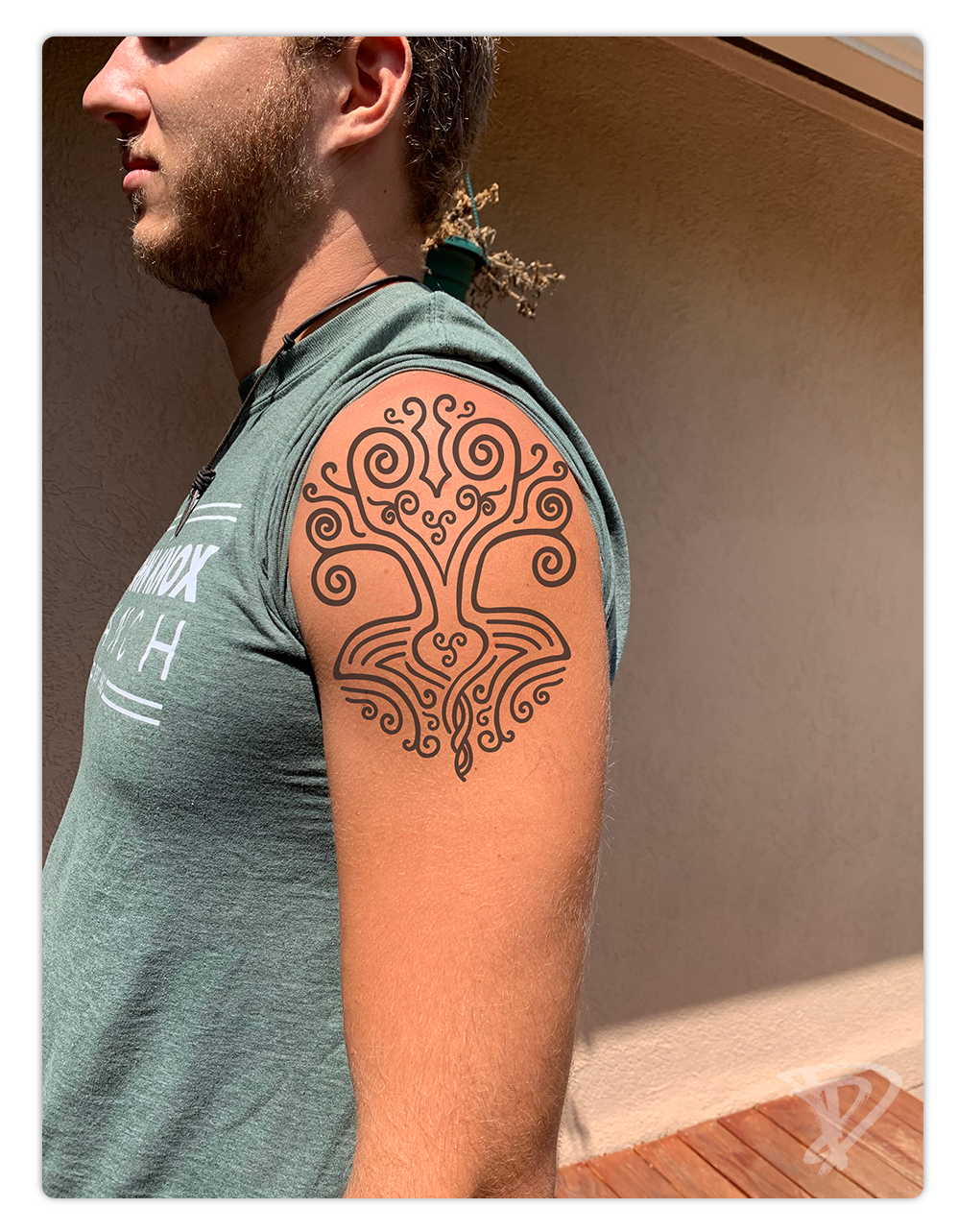 Final mockup for tattoo artist