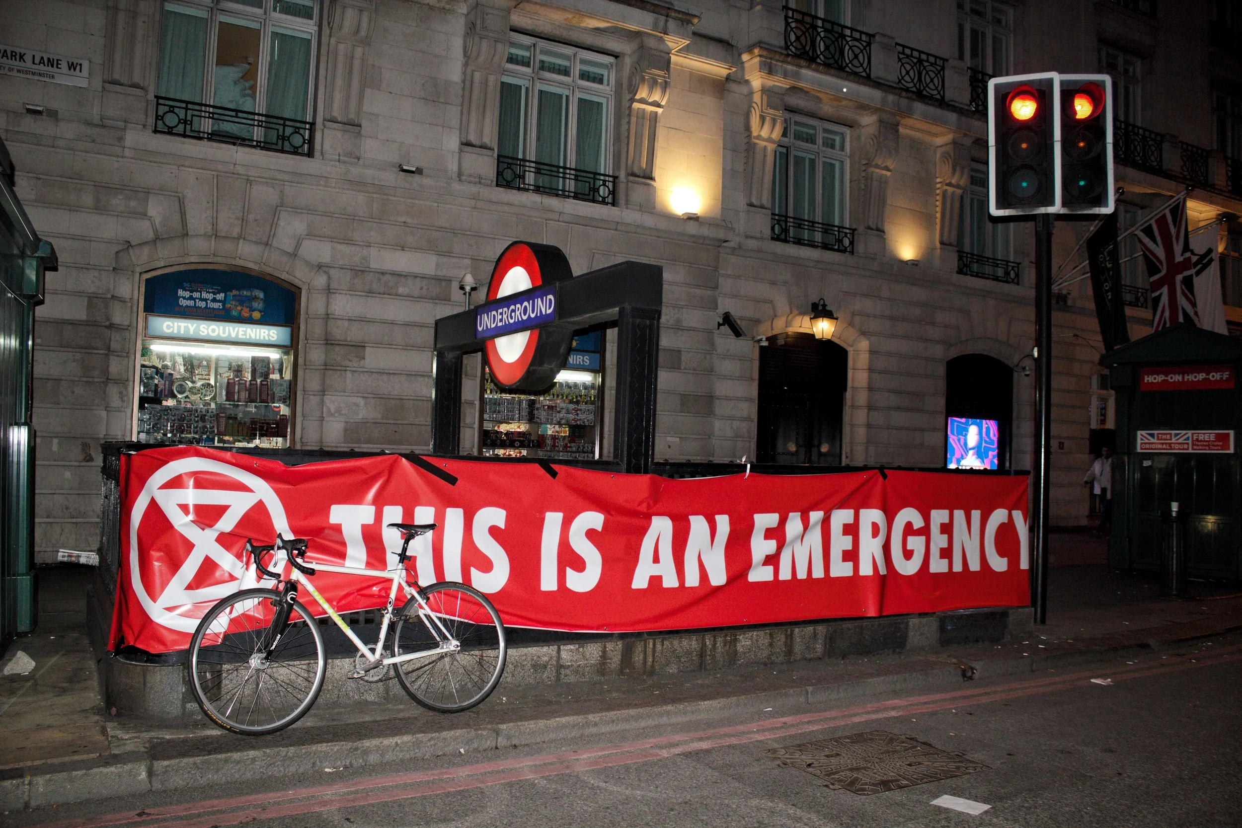 Angela Christofilou_XR protests bridges takeover 2019_063.jpg