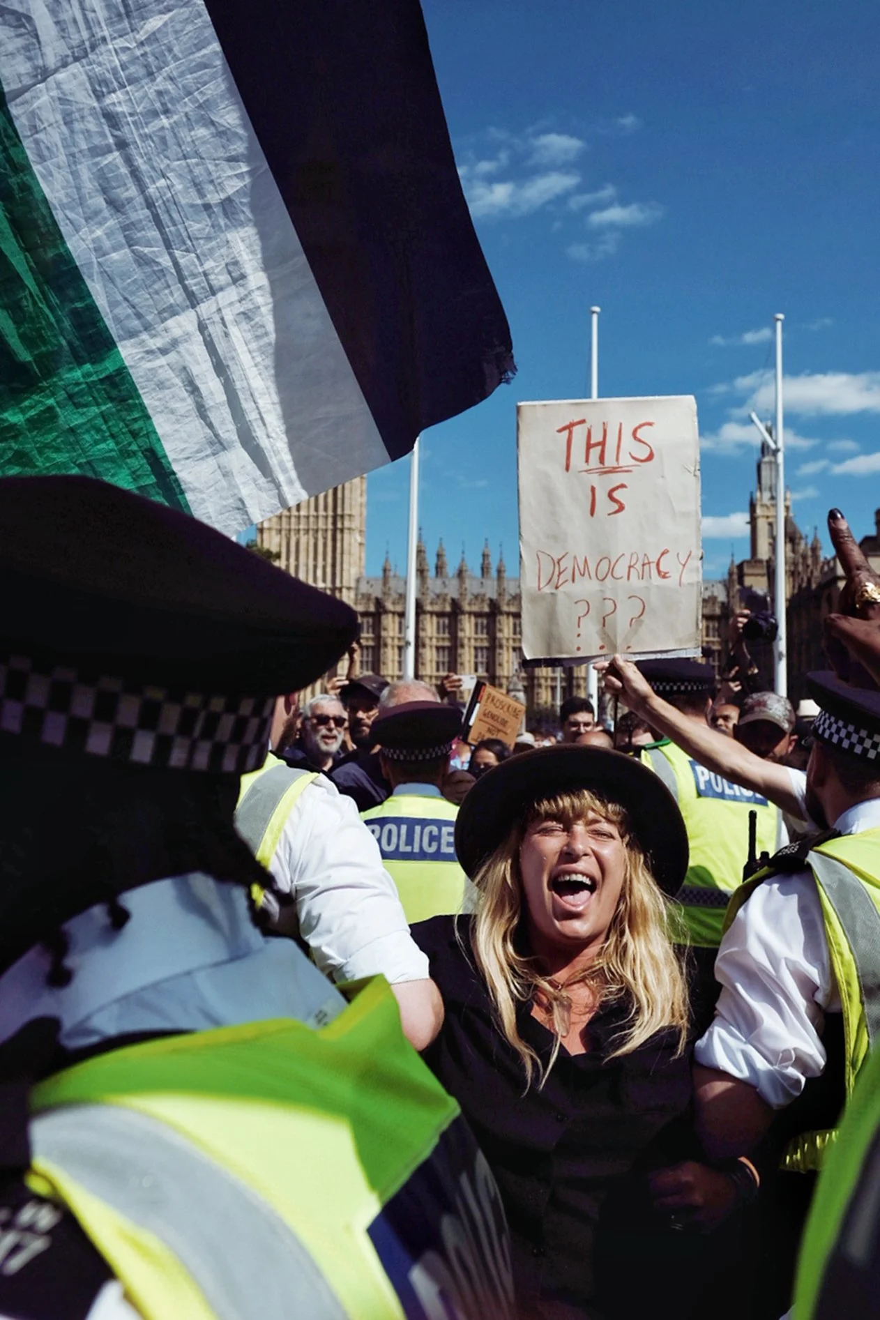 Angela Christofilou_DOJ_Parliament Sq_09_08_2025_09.jpg