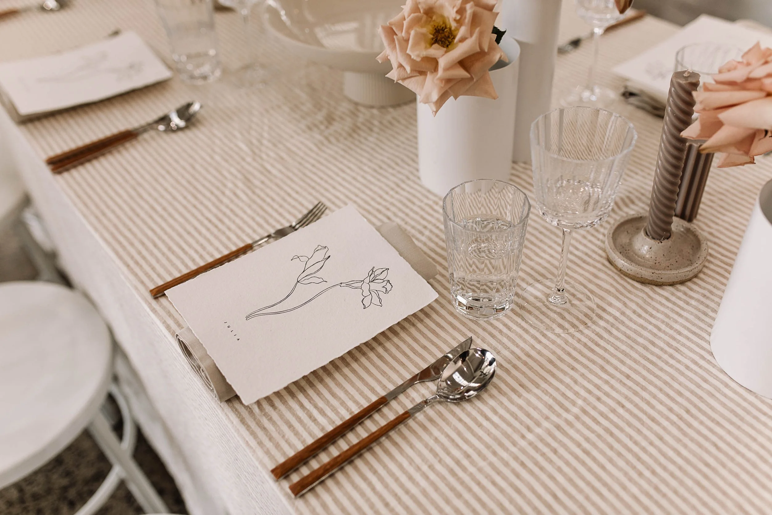 Drape_Linen_Naturalstripe_Tablecloth_Hire_1.jpg