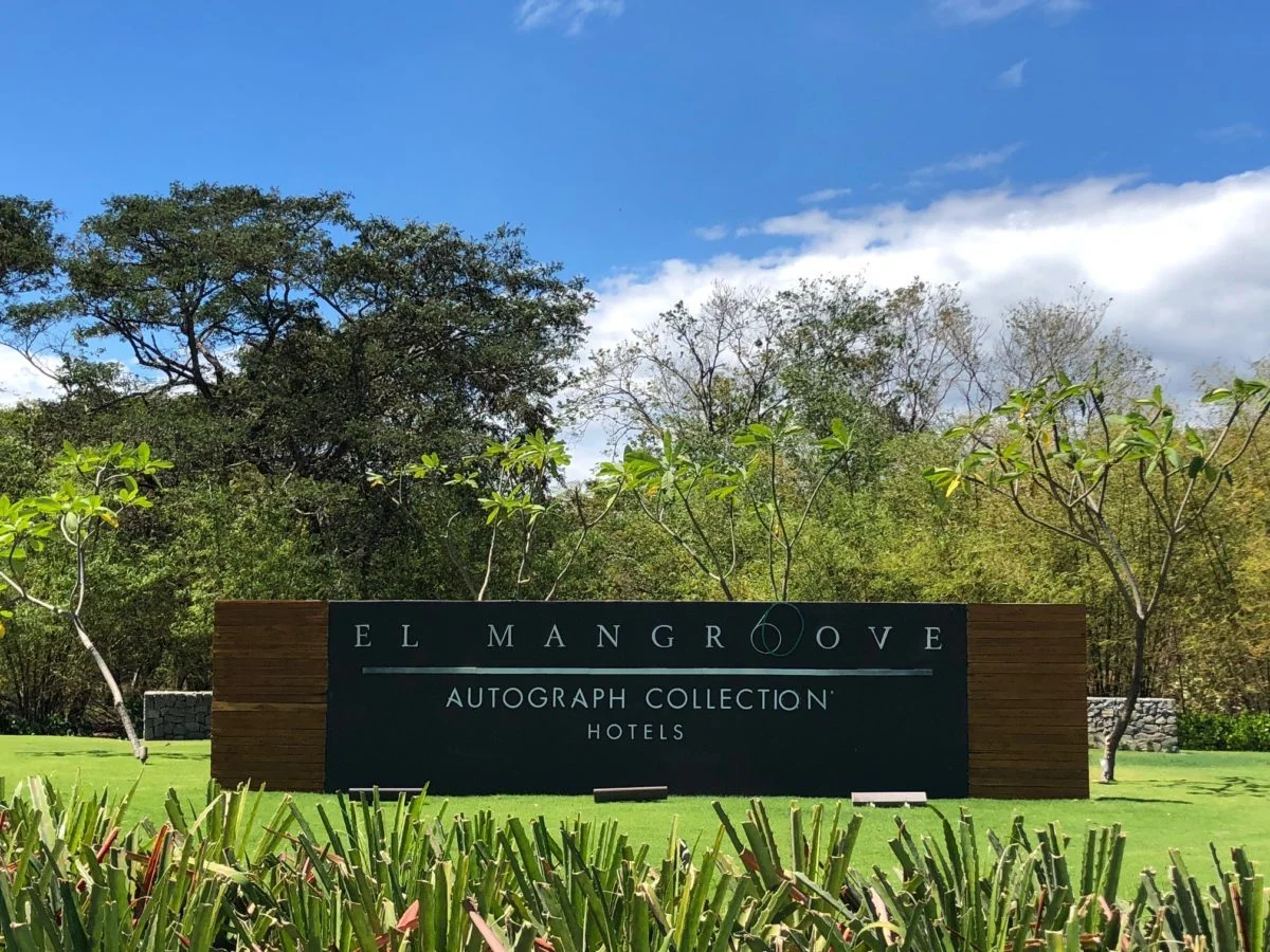 El Mangroove, Autograph Collection