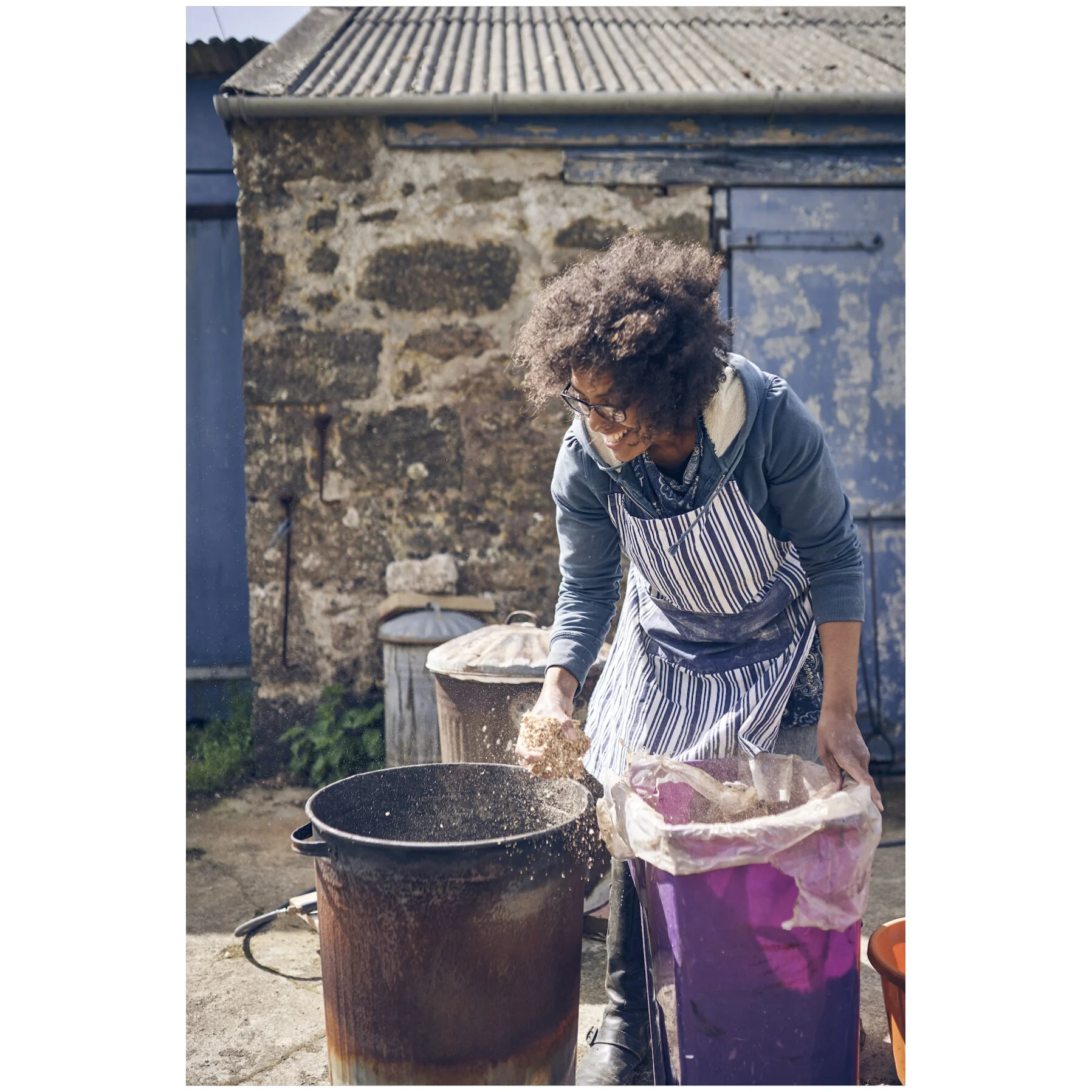 Adding Sawdust_Lucktaylor Ceramics_Image credit:Jesse Wild.jpg