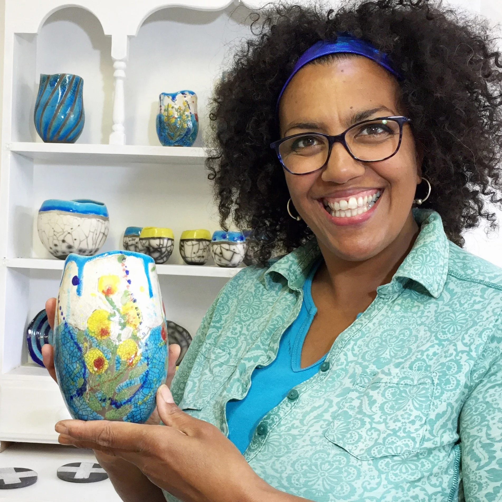Catherine Lucktaylor with Wild Cornwall Pot.JPG