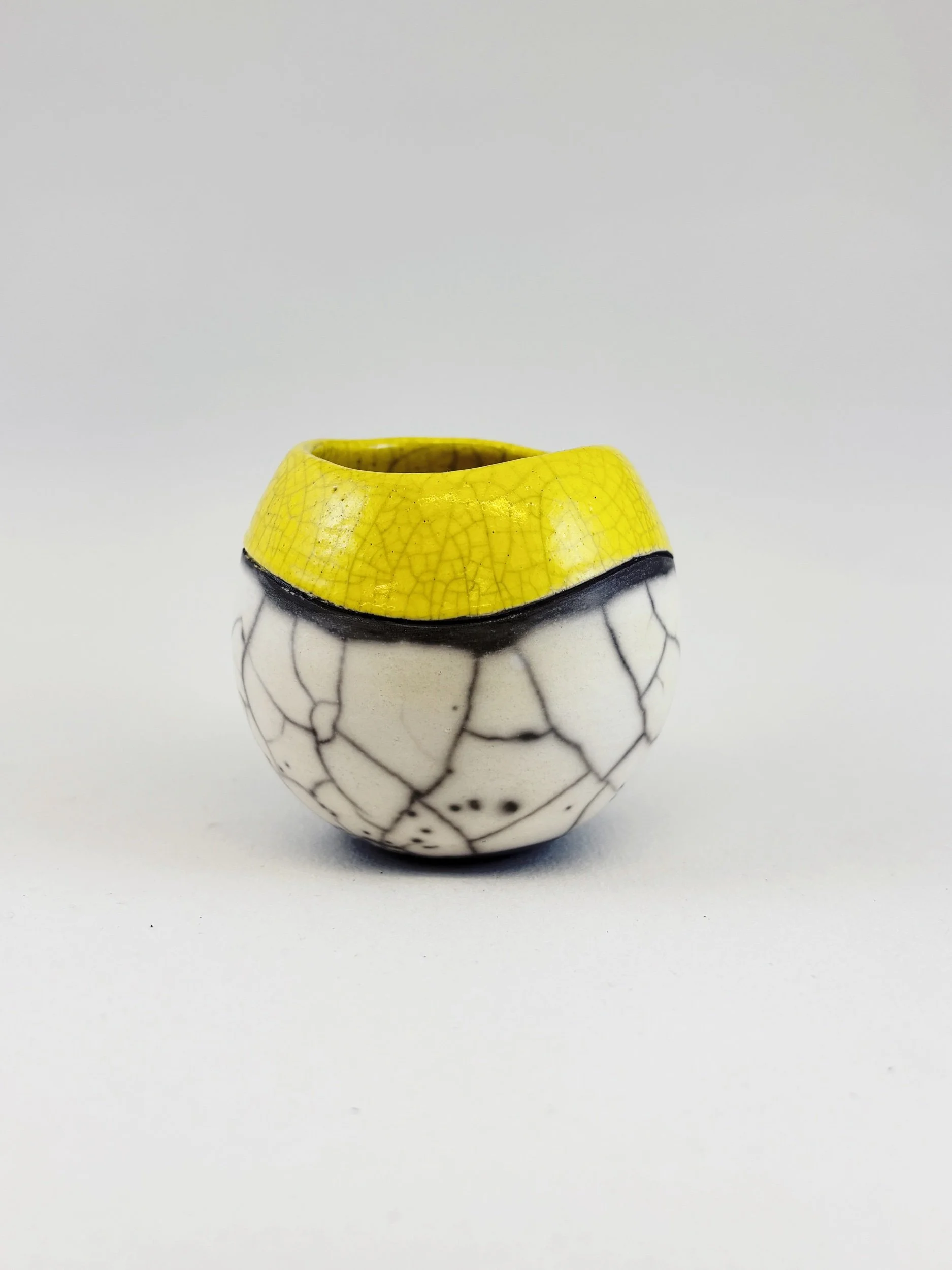 Mini Sea and Cliffs 6 in Yellow