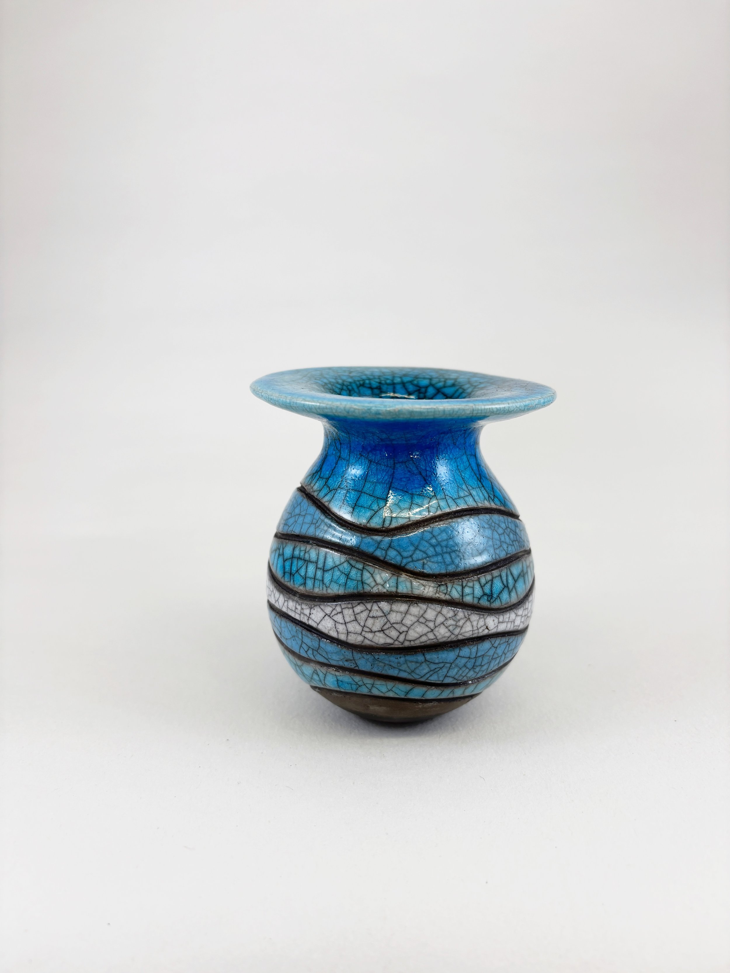 Mini Solstice Moon Pot 1