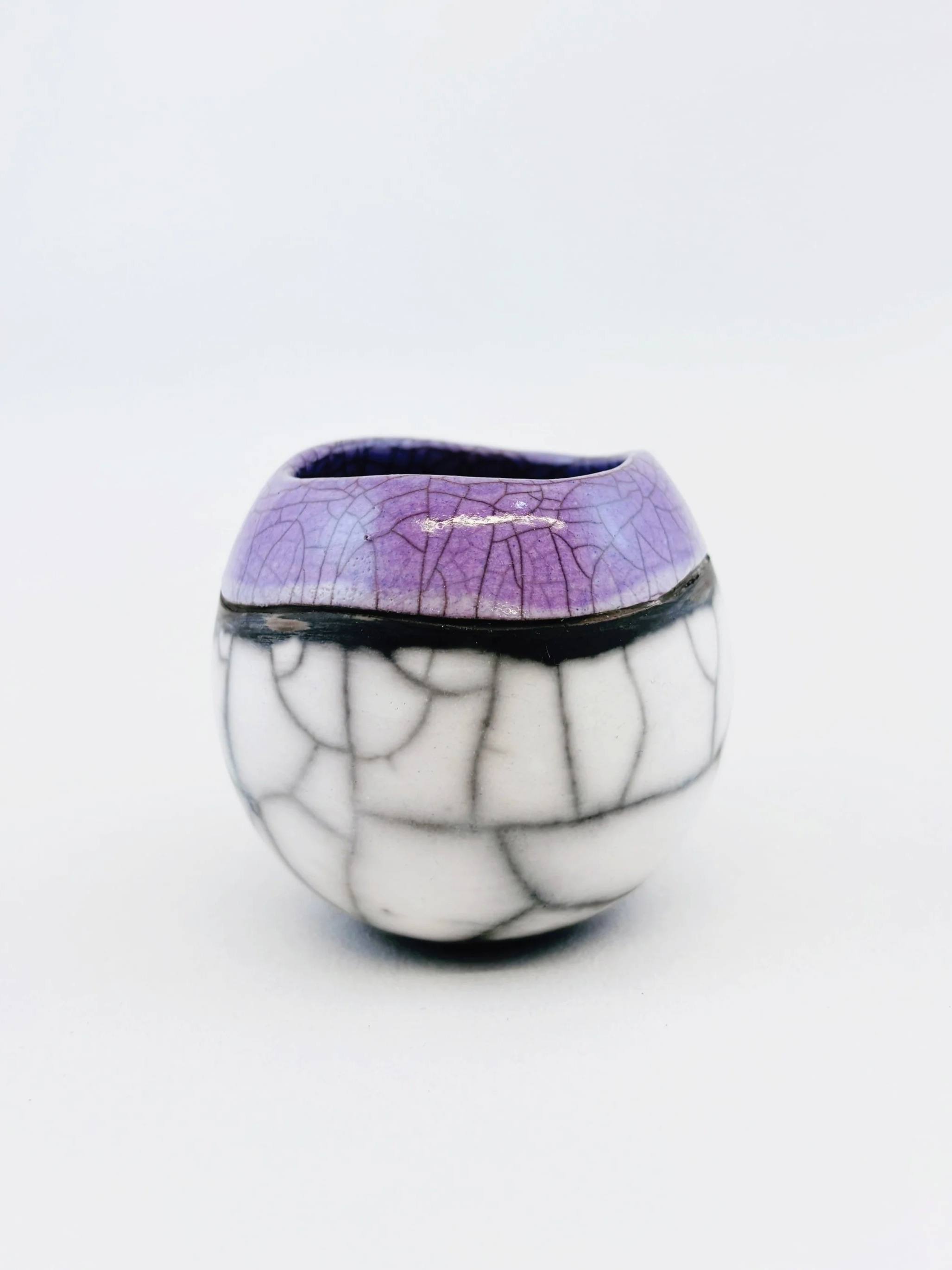 Mini Sea and Cliffs 1 in Lilac