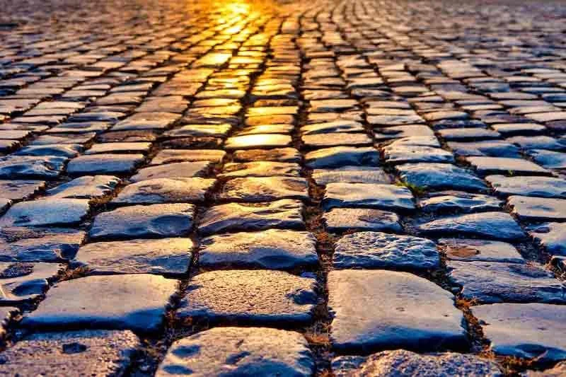cobblestones-01_800px.jpg