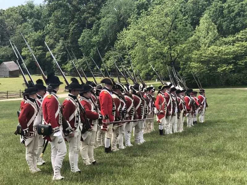 Redcoats 01_800px.jpg