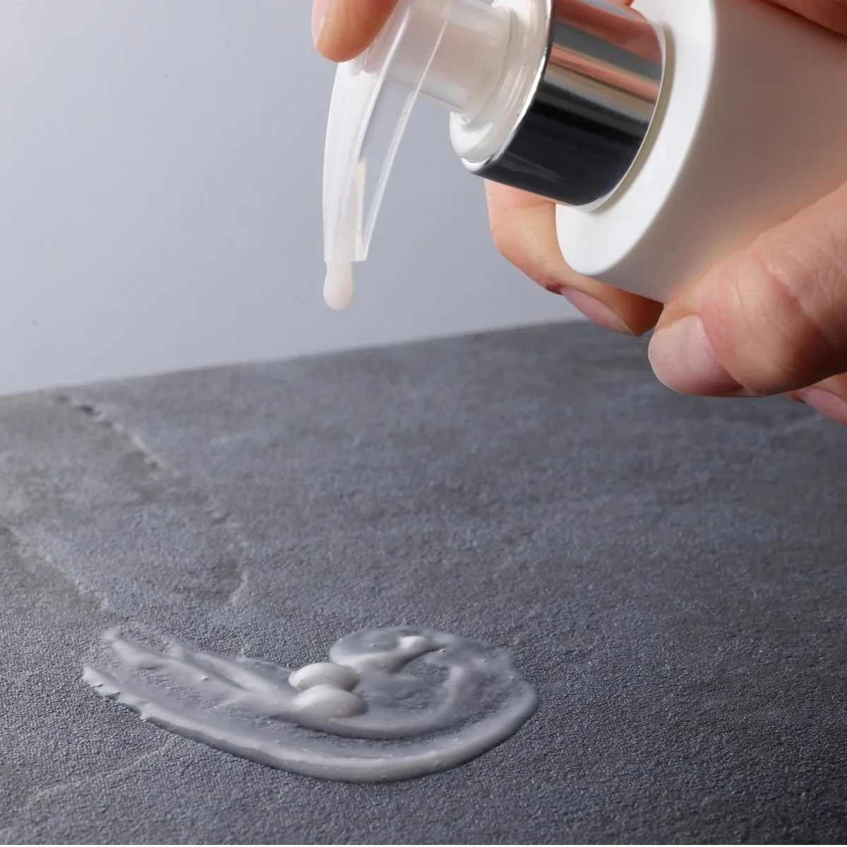 Cleansing_Milk_Texture_4177f688-6b67-4a1b-9b38-cb84a5ca79e7_1.jpg.webp