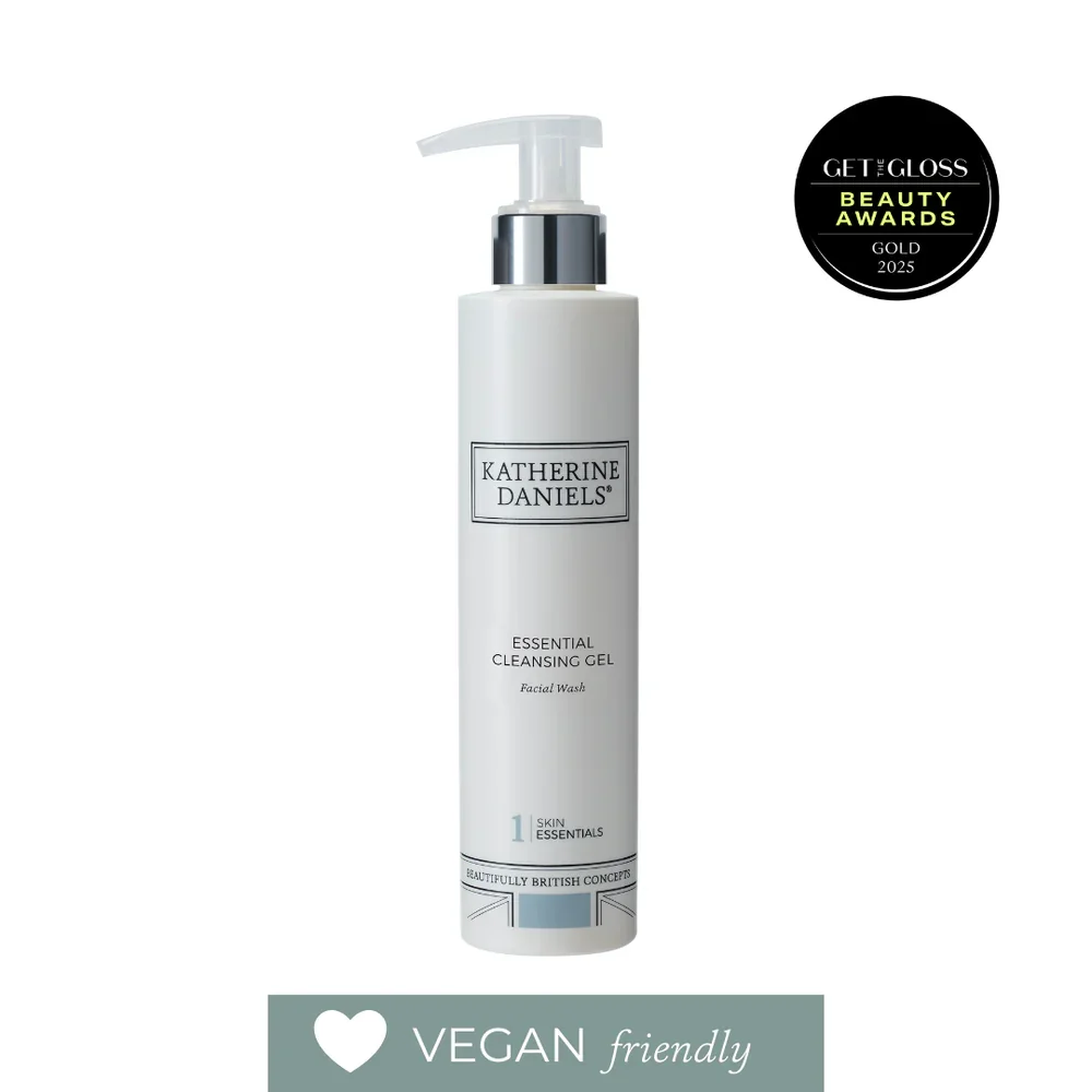 Essential_Cleansing_Gel_b5dda118-8d52-493c-a492-b9d71506c8b2.png.webp