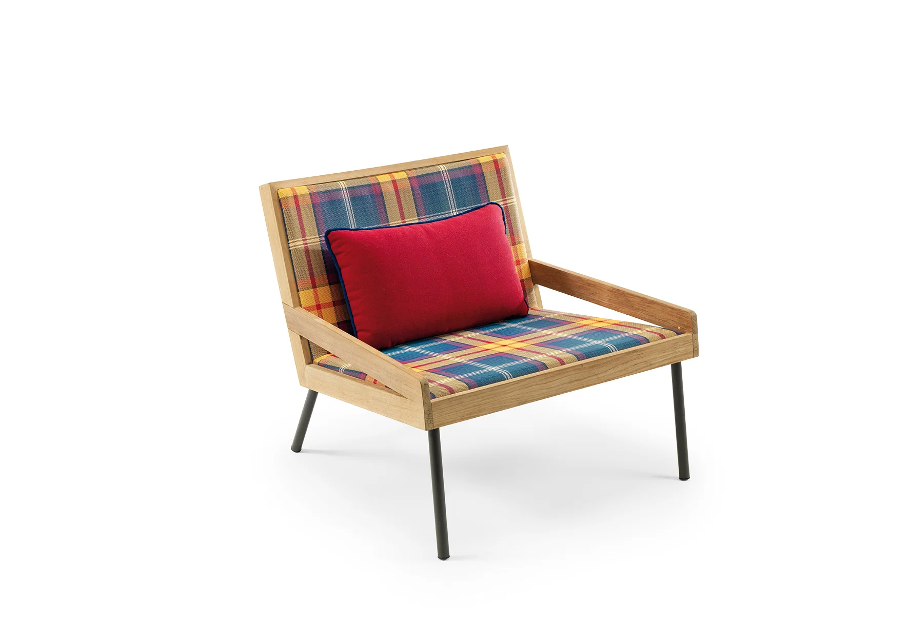 A_Mountain_LoungeChair_tartan_cushion1.jpg