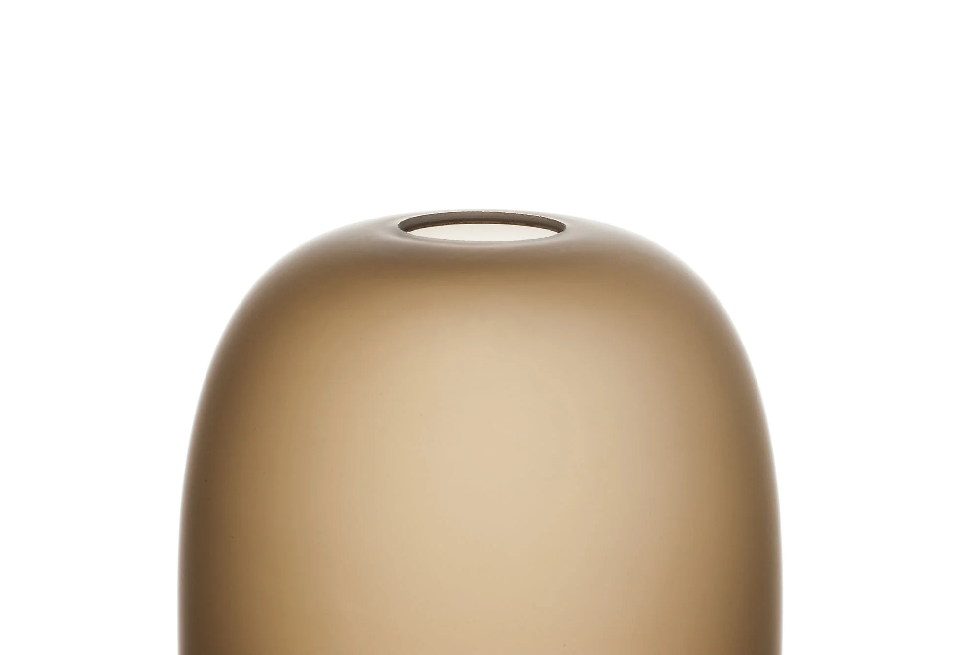 Lucerna_detail_blownglass_ae_fume_2019.jpg