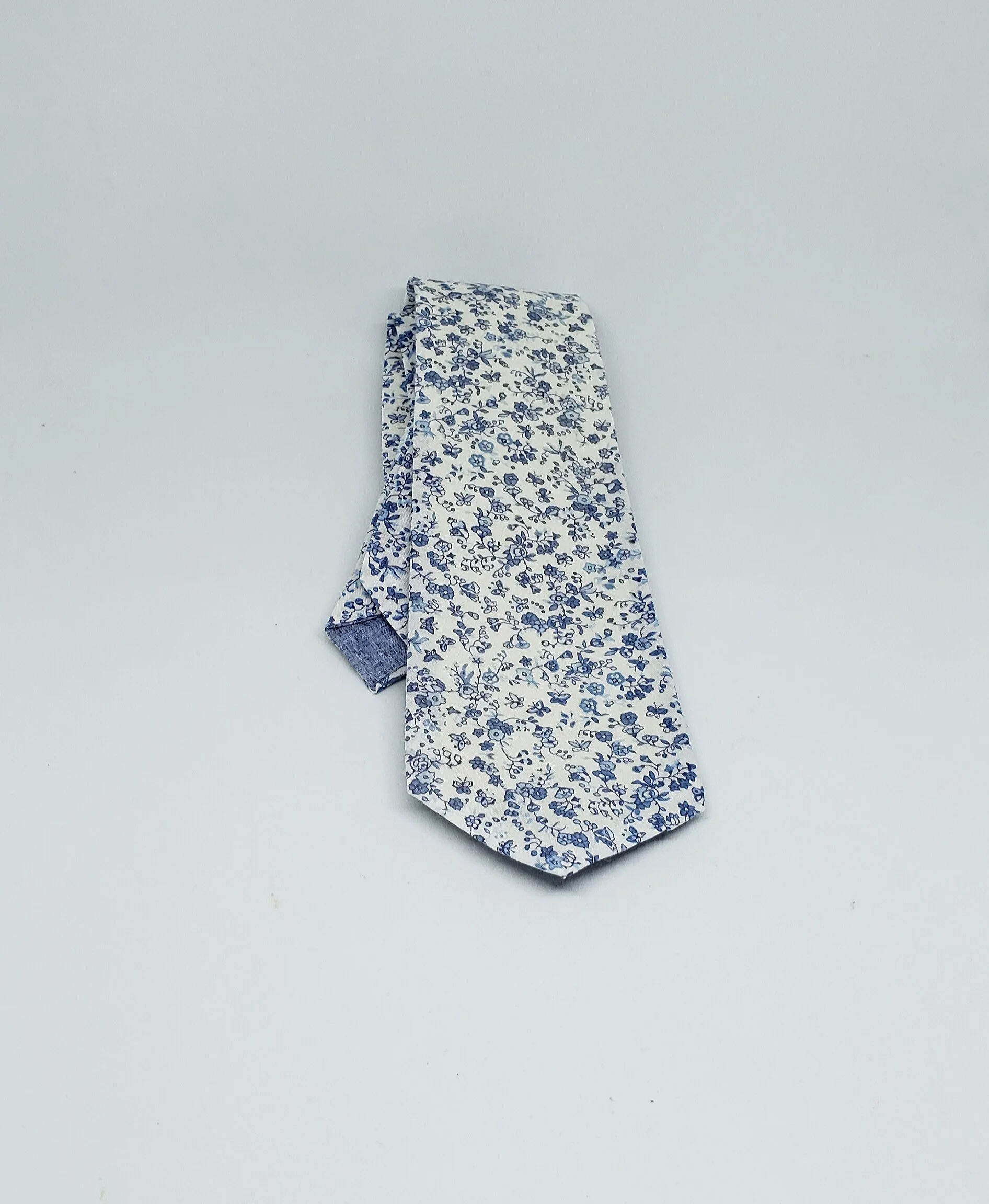 Blue Meadow Tie