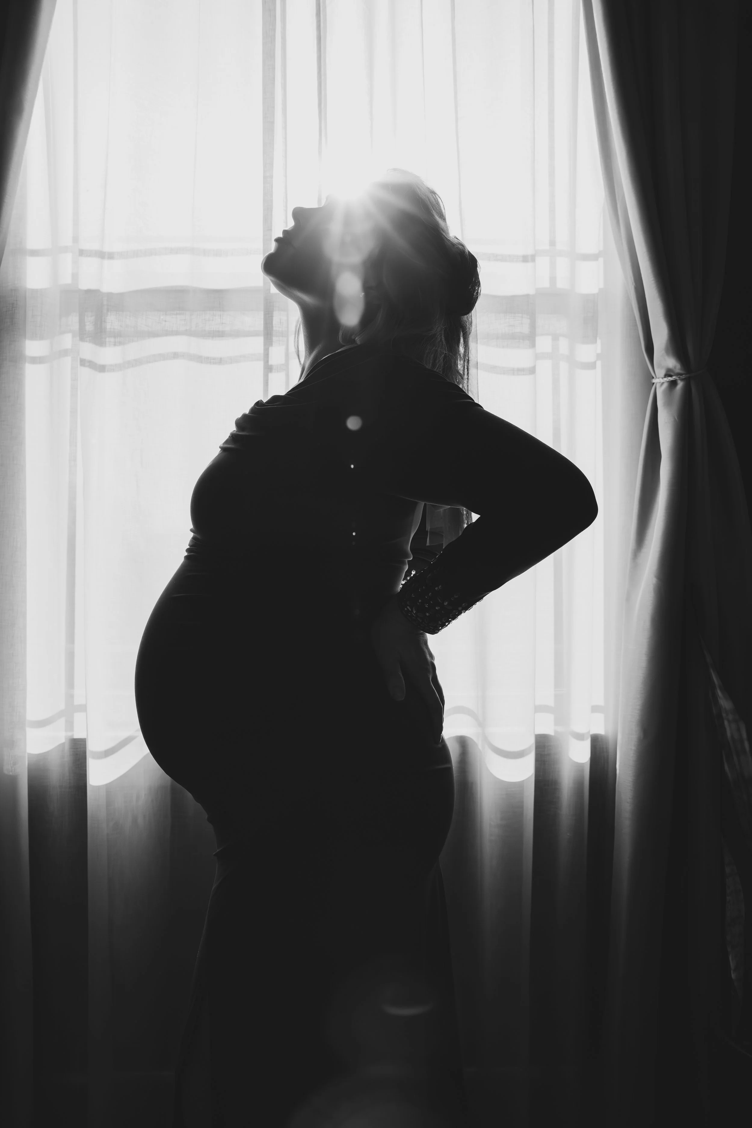 Mary Maternity Shoot--15.jpg