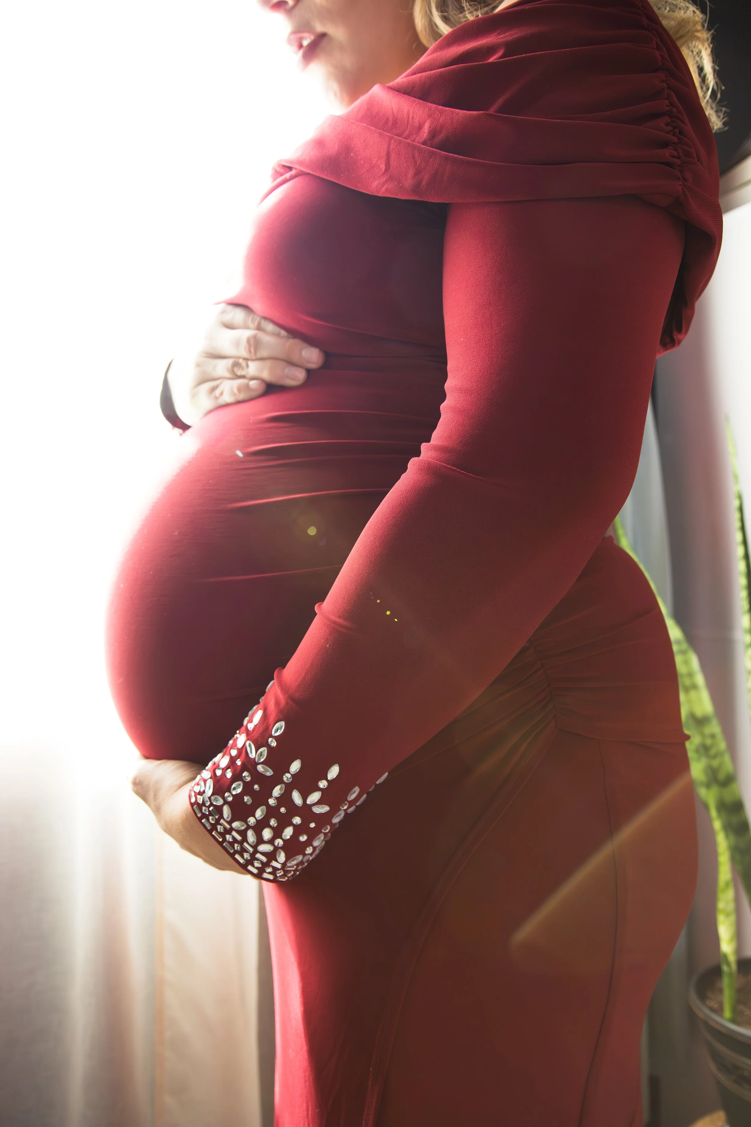 Mary Maternity Shoot--14.jpg