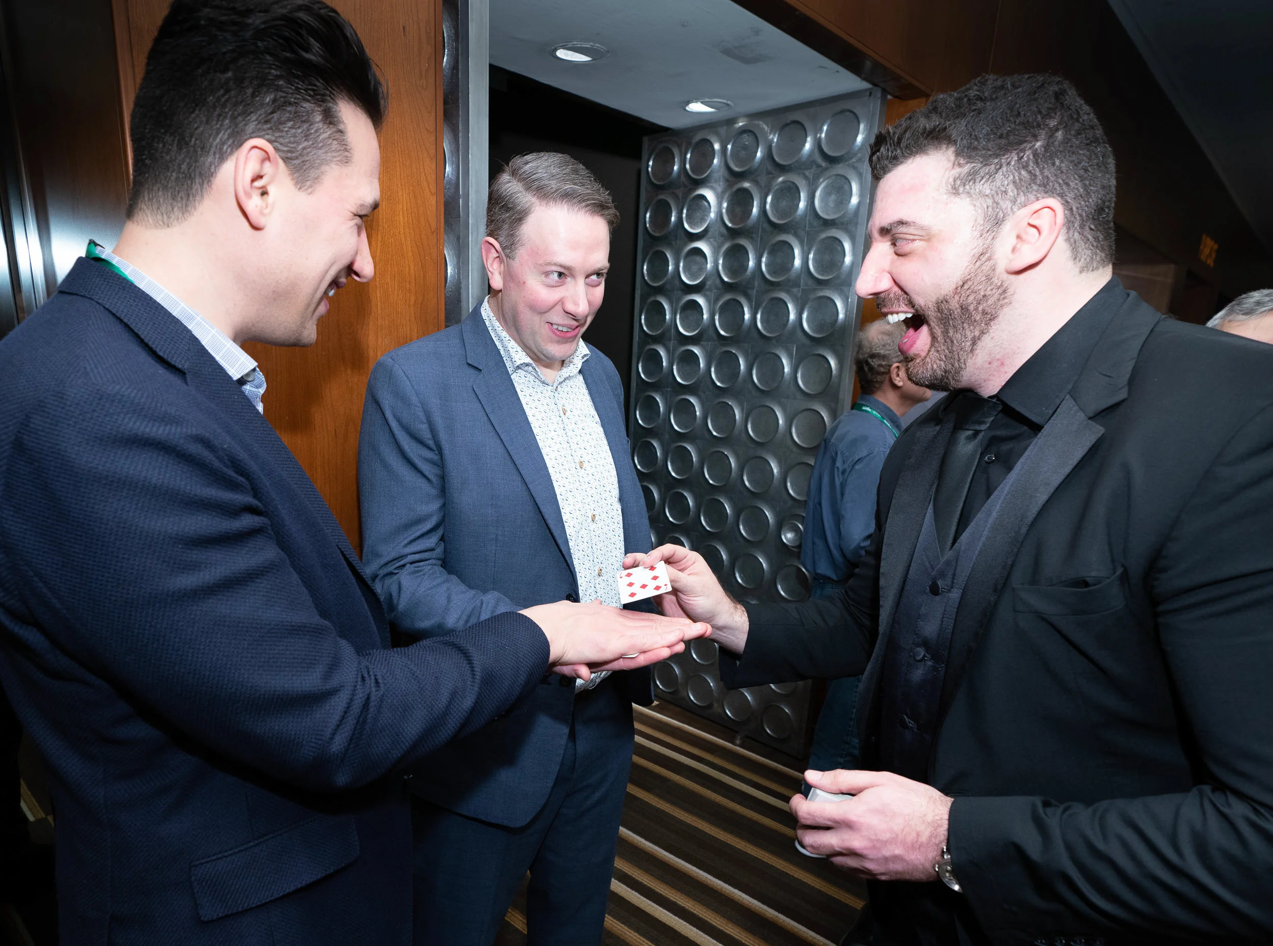 Hyatt Regency Houston Event Magician - Agustin Tash - Schneider Electric-31.jpg