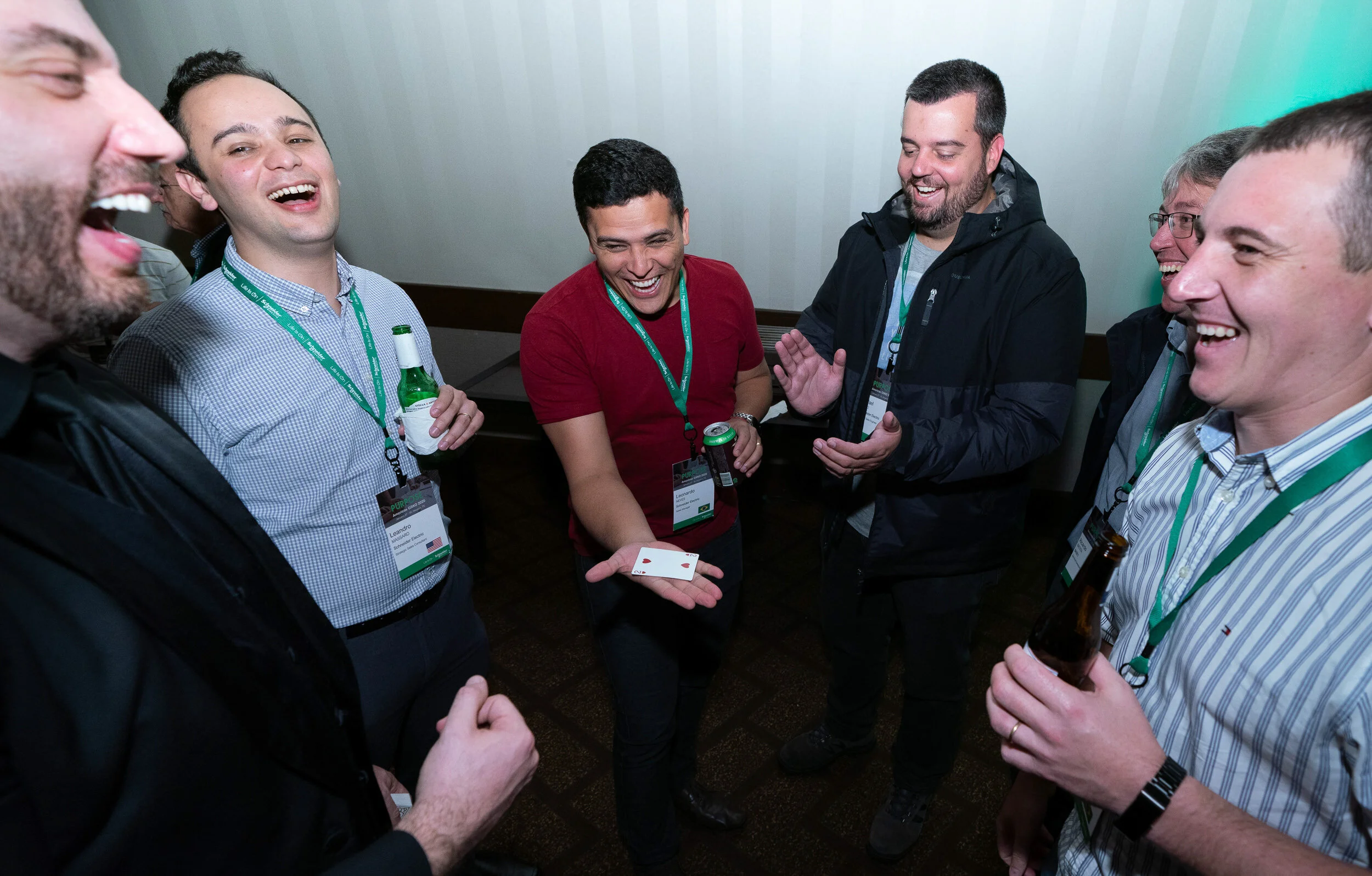 Hyatt Regency Houston Event Magician - Agustin Tash - Schneider Electric-55.jpg