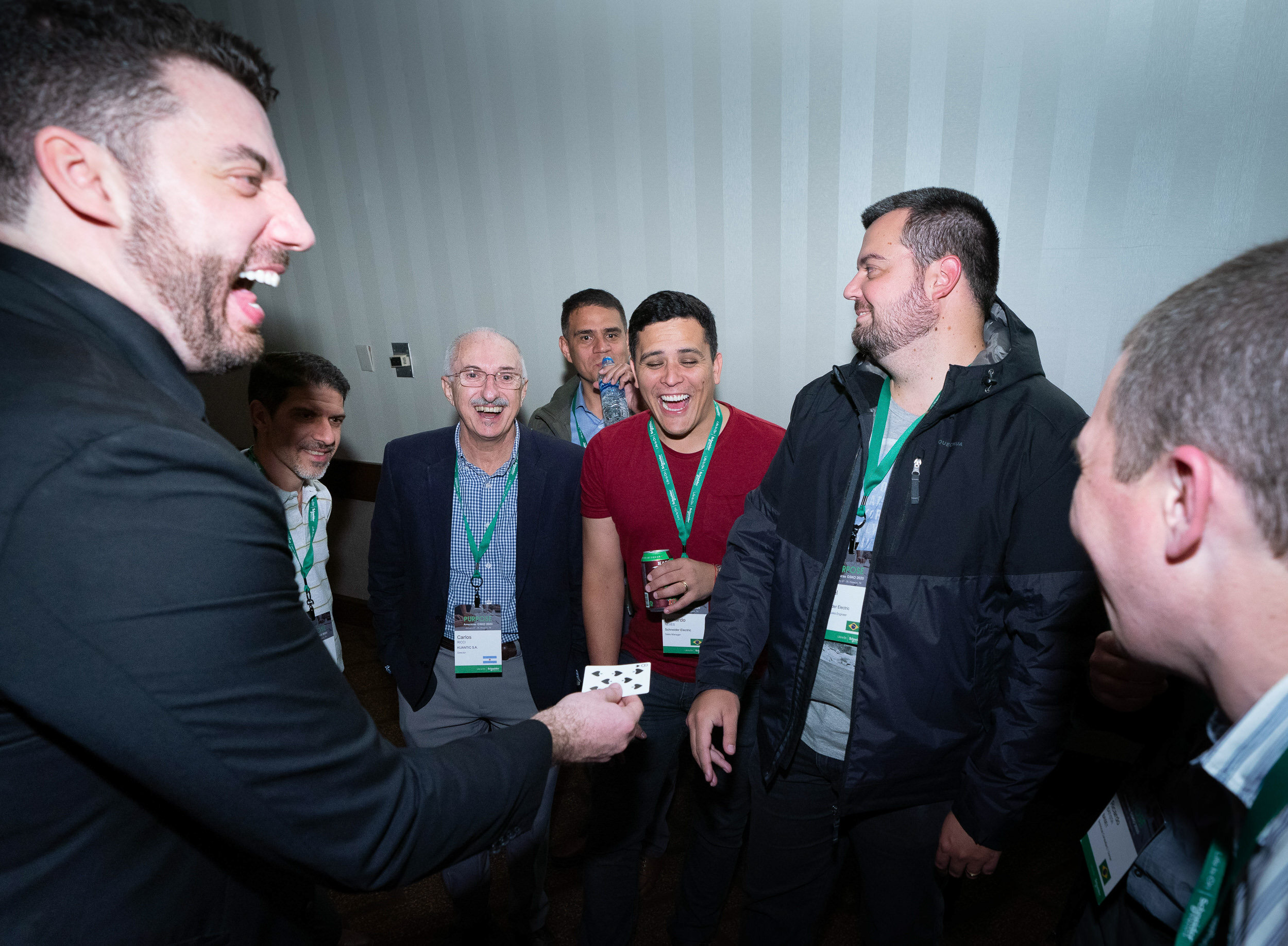 Hyatt Regency Houston Event Magician - Agustin Tash - Schneider Electric-60.jpg