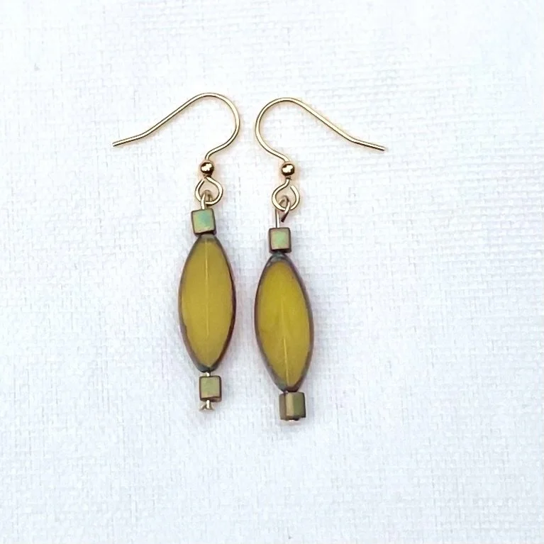 Chartreuse oval earrings