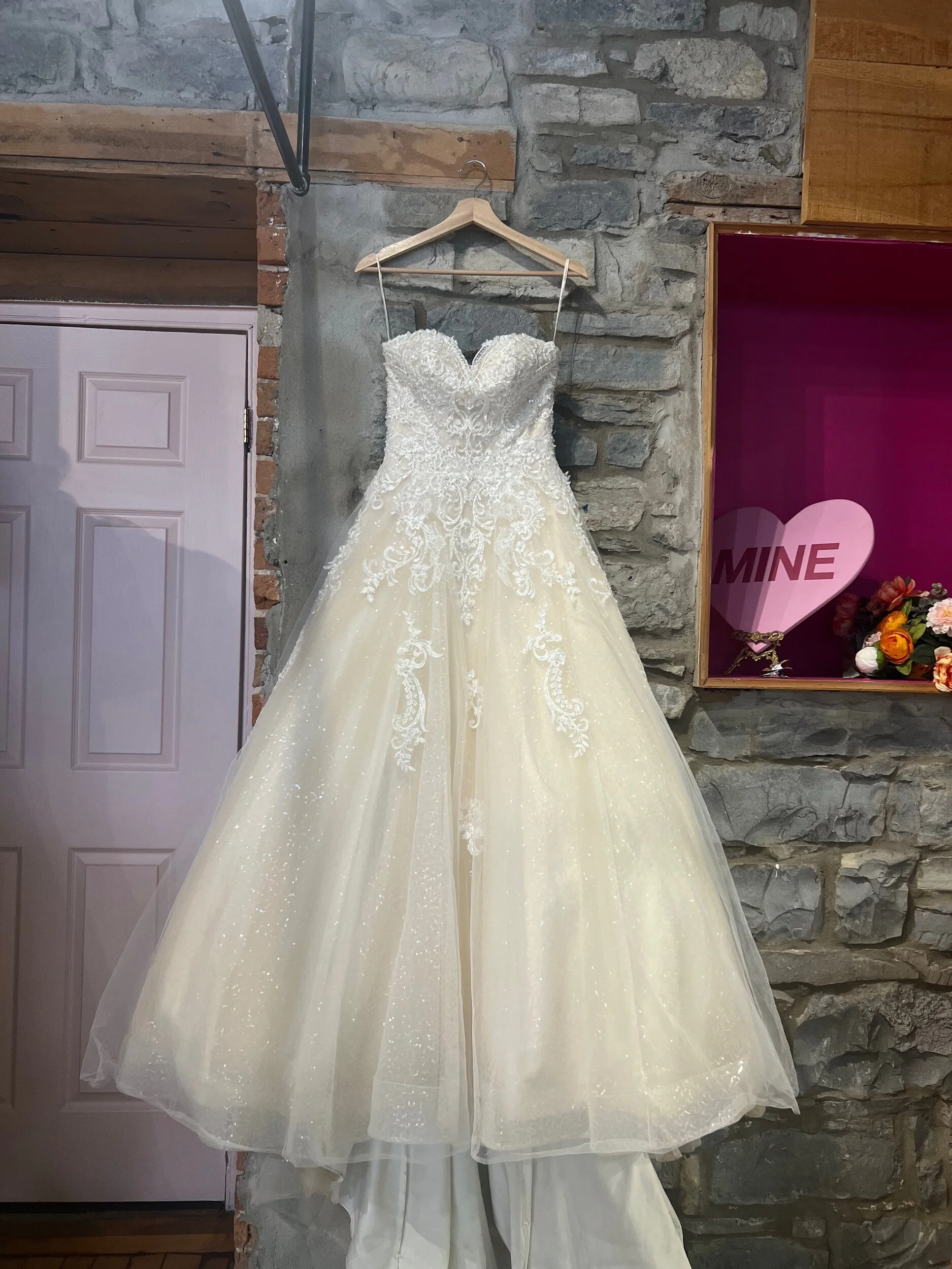 C6DEAFF8-6596-4E1F-92D0-9E553F849BA9