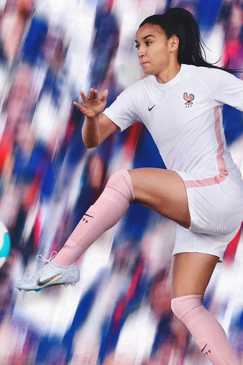 nike-new-womens-football-kits-2022-european-federation-campaign-4.jpeg