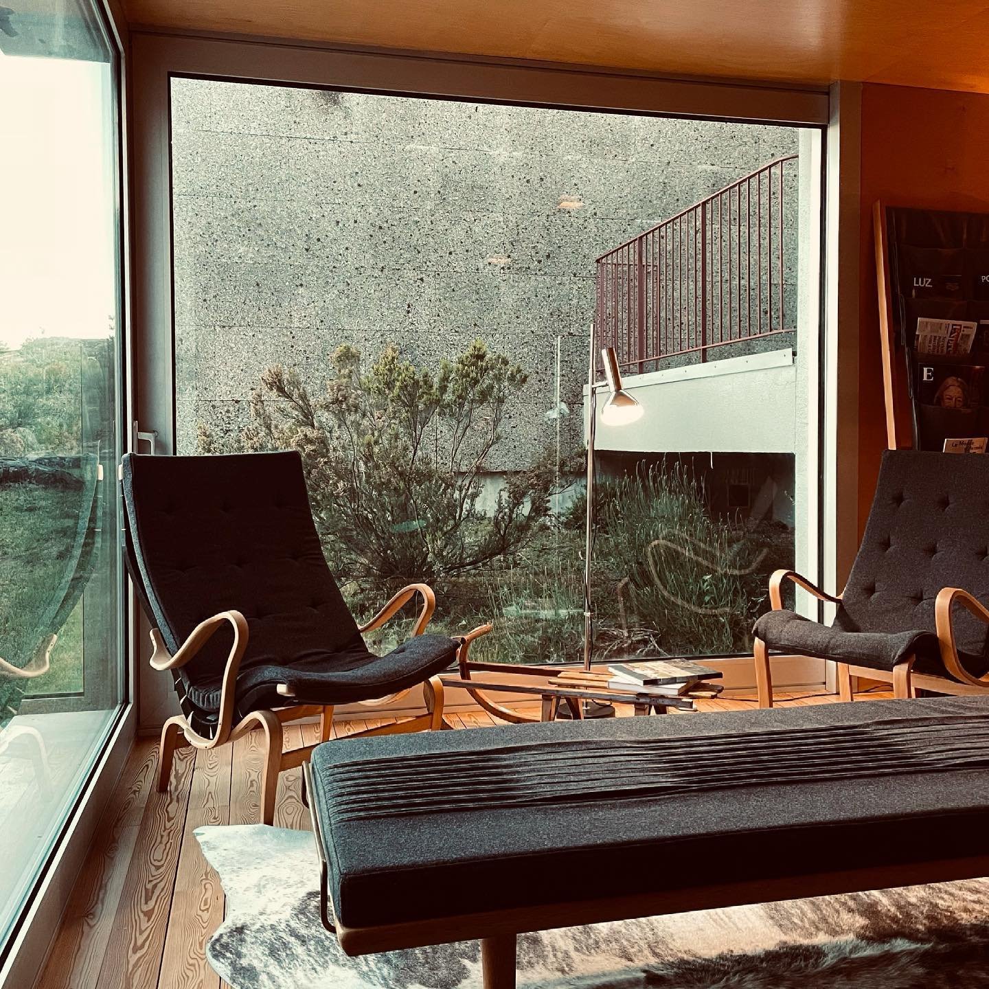 Really interesting little place.
The calm before a storm.