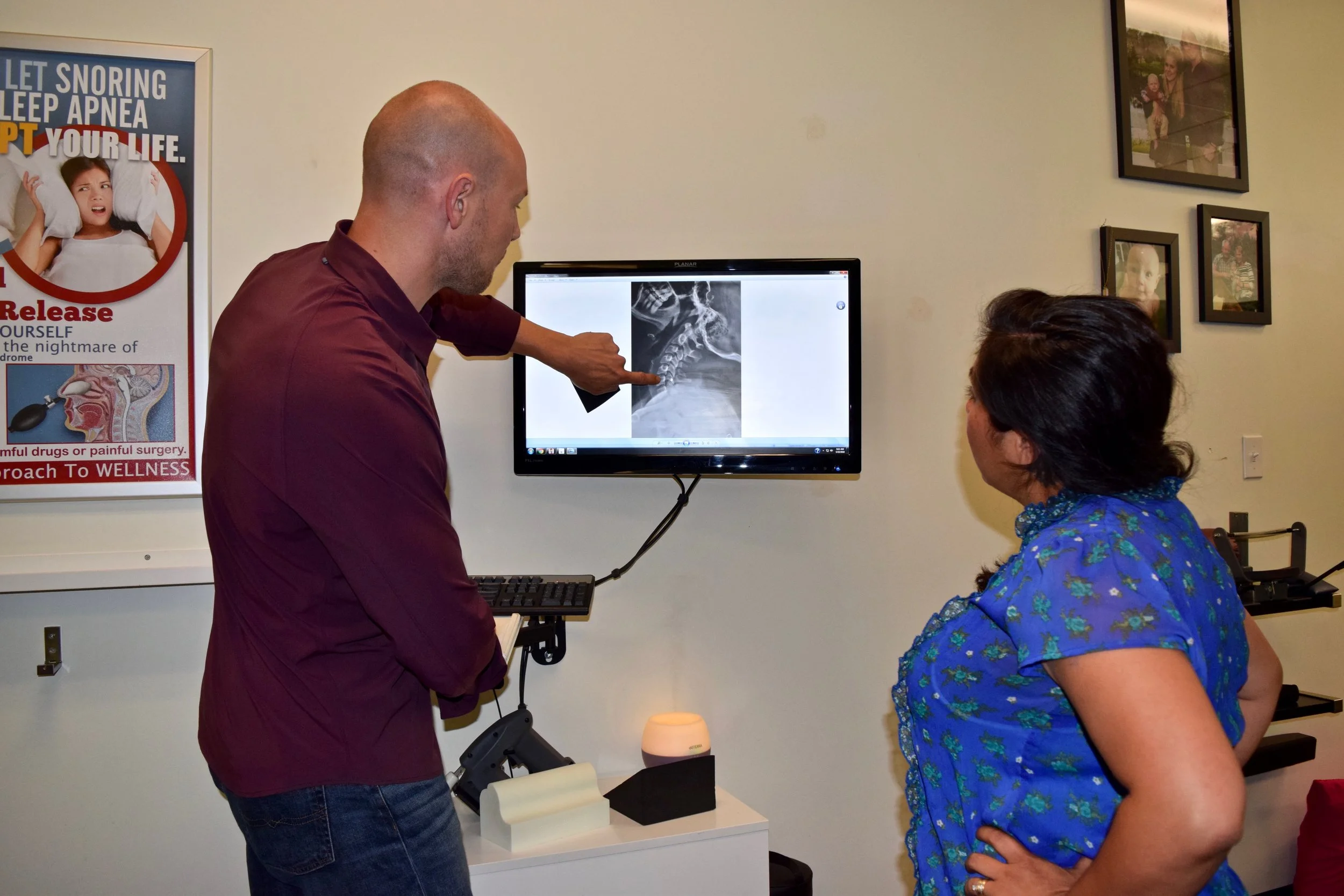Max Chiro Dr Tim Nicole Xray 2.jpg