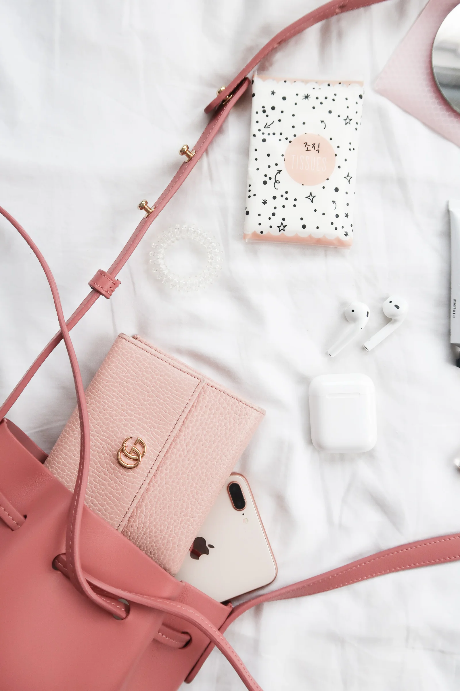 whatsinmybag1.jpg