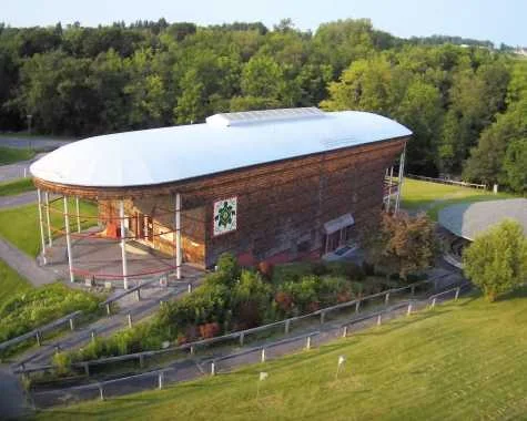 Iroquois Indian Museum: Large collection of contemporary Iroquois art and craftwork, major archeological collections, Iroquois arts performances, education and festivals.
