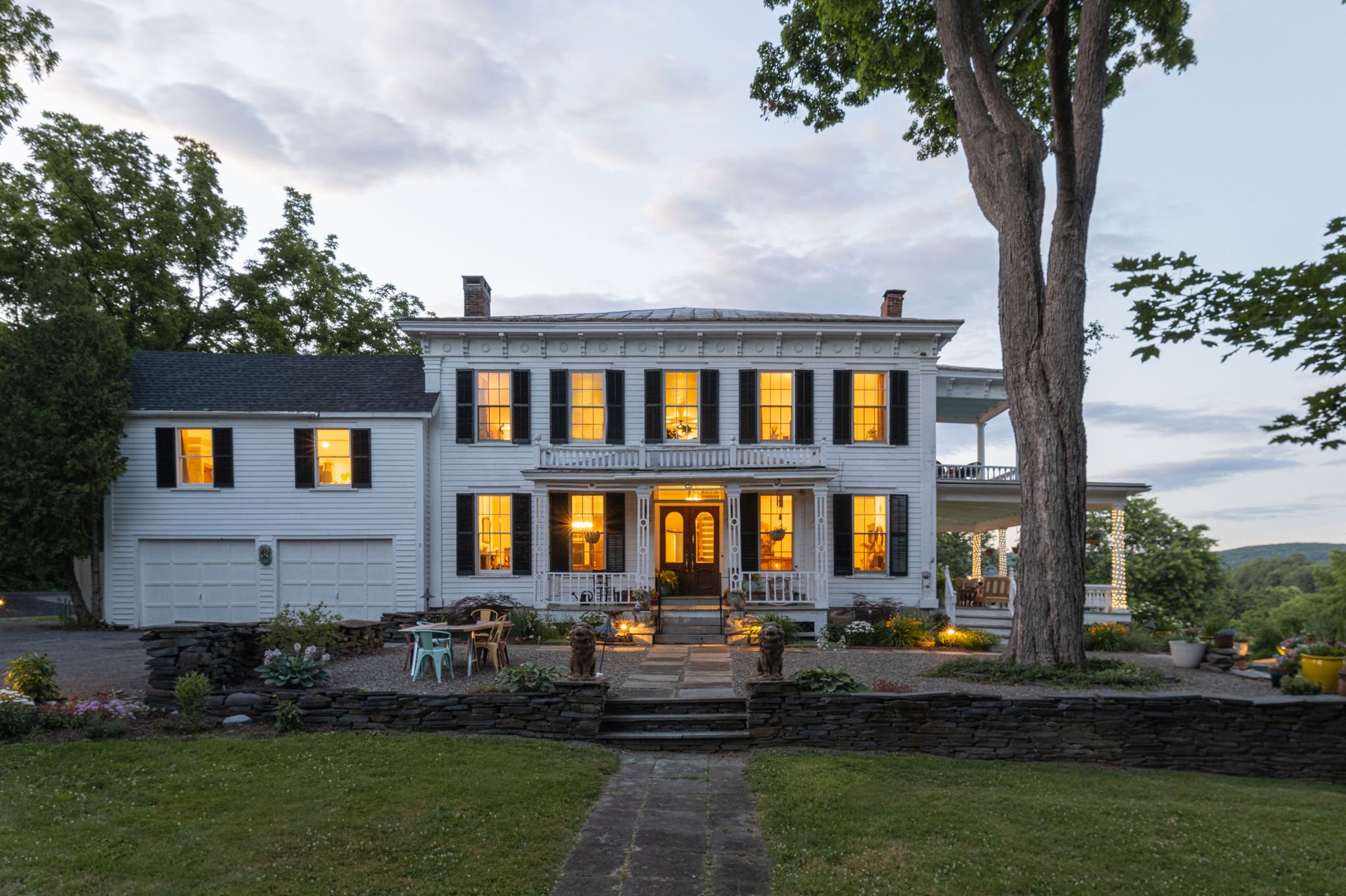 Upstate_NY_Wedding_Venue_Dusk.jpg